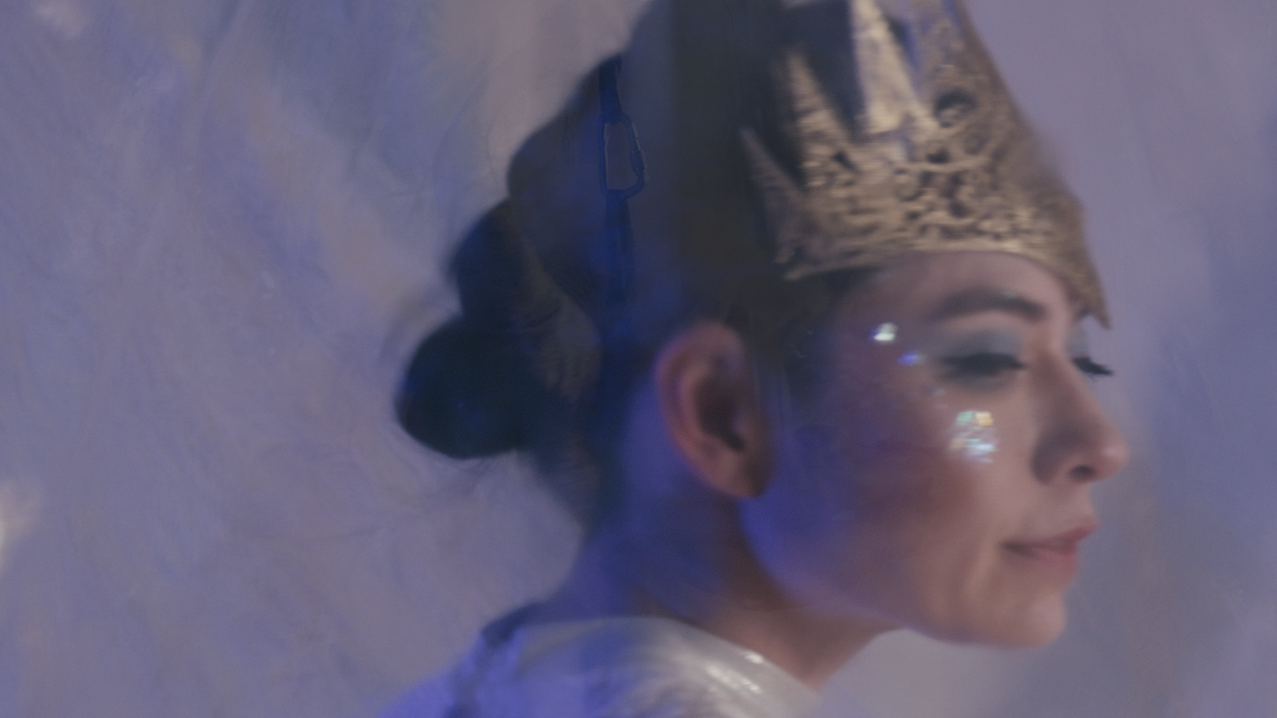 He side face.png