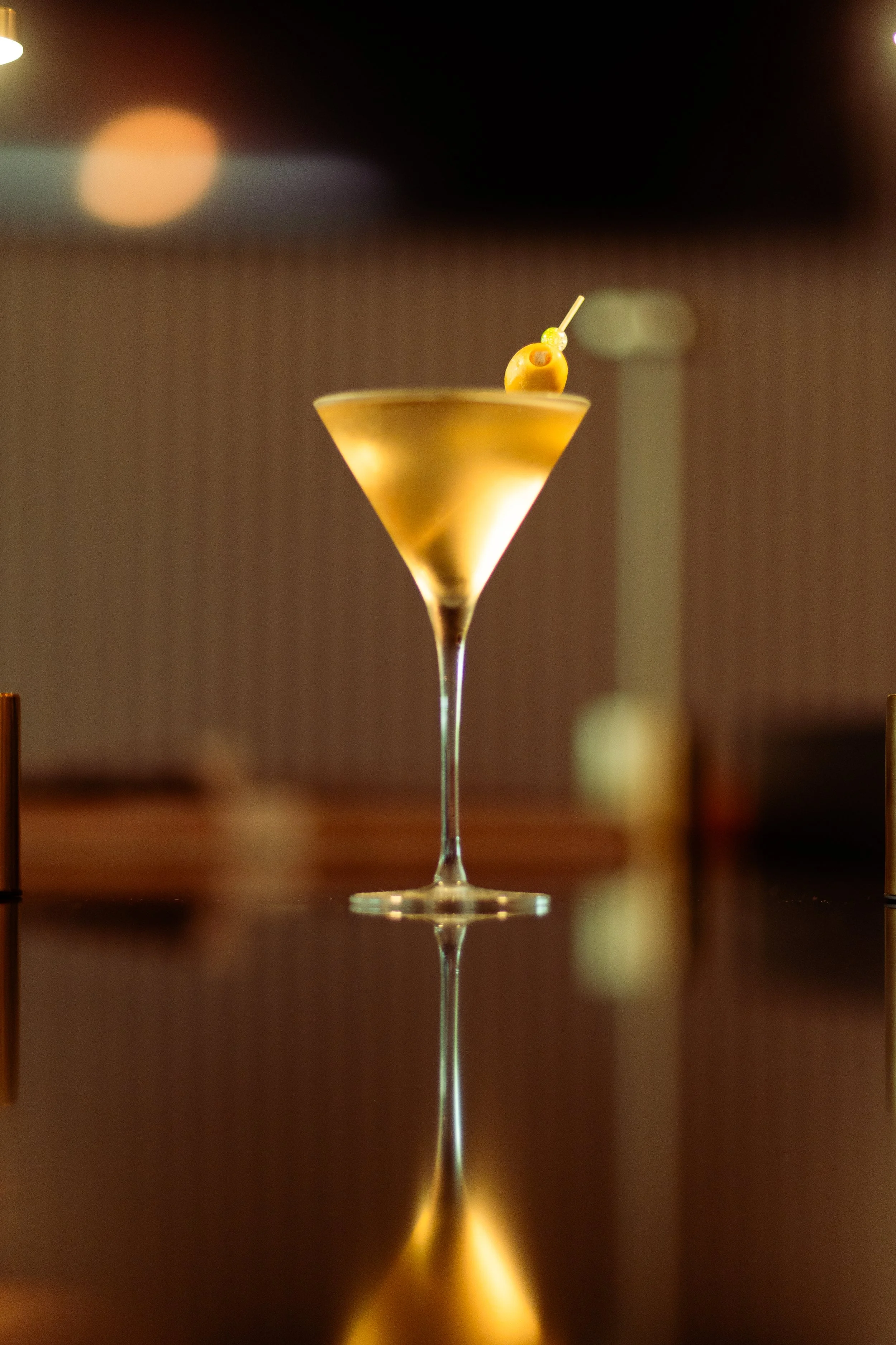 Vodka, dry vermouth, olive juice