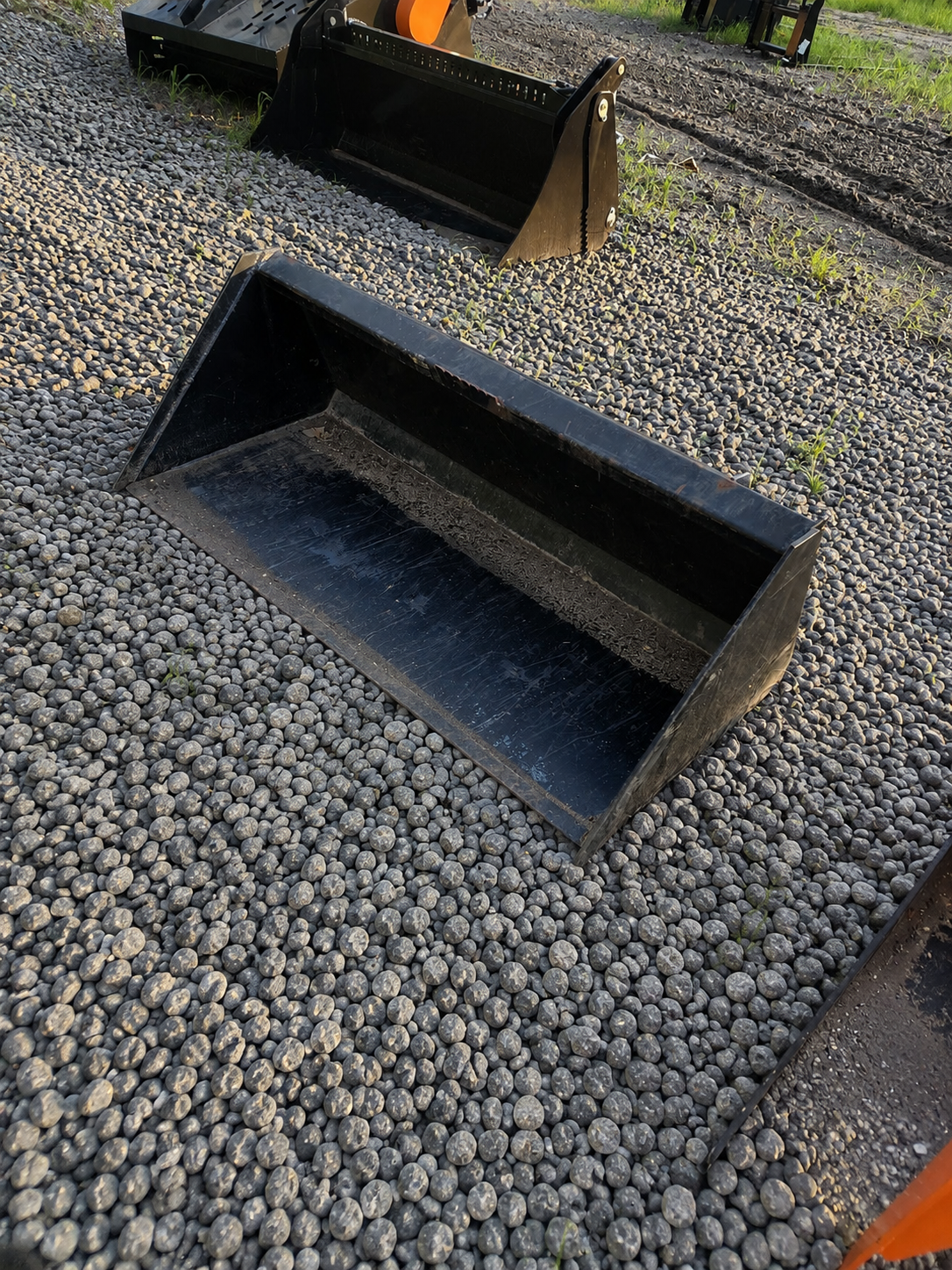 60 Inch Smooth Bucket