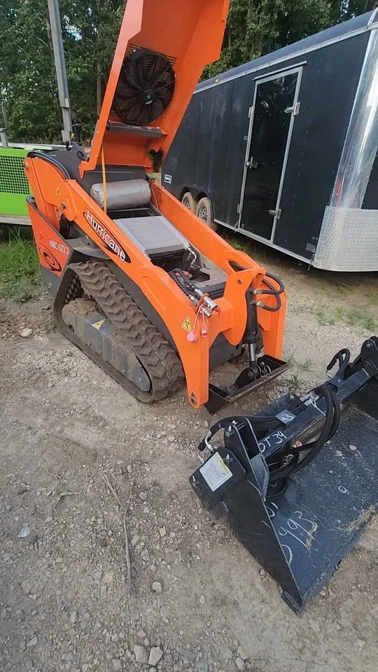 2026 Hurricane Mini Skid Steer 623.3 3 stage / 1000 lift / workhorse