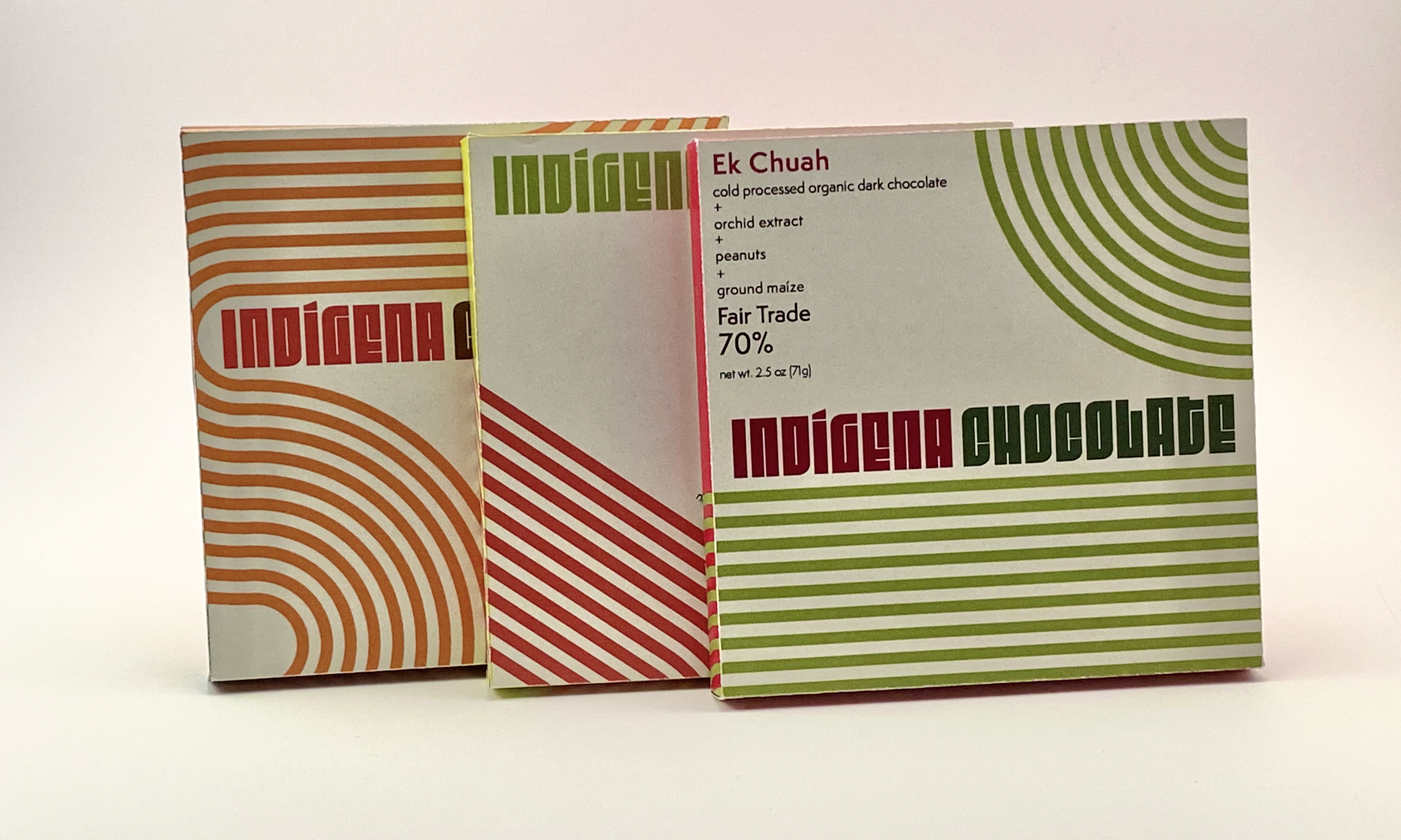 Indígena Chocolate. Mock-ups, individual chocolate bar wrappers