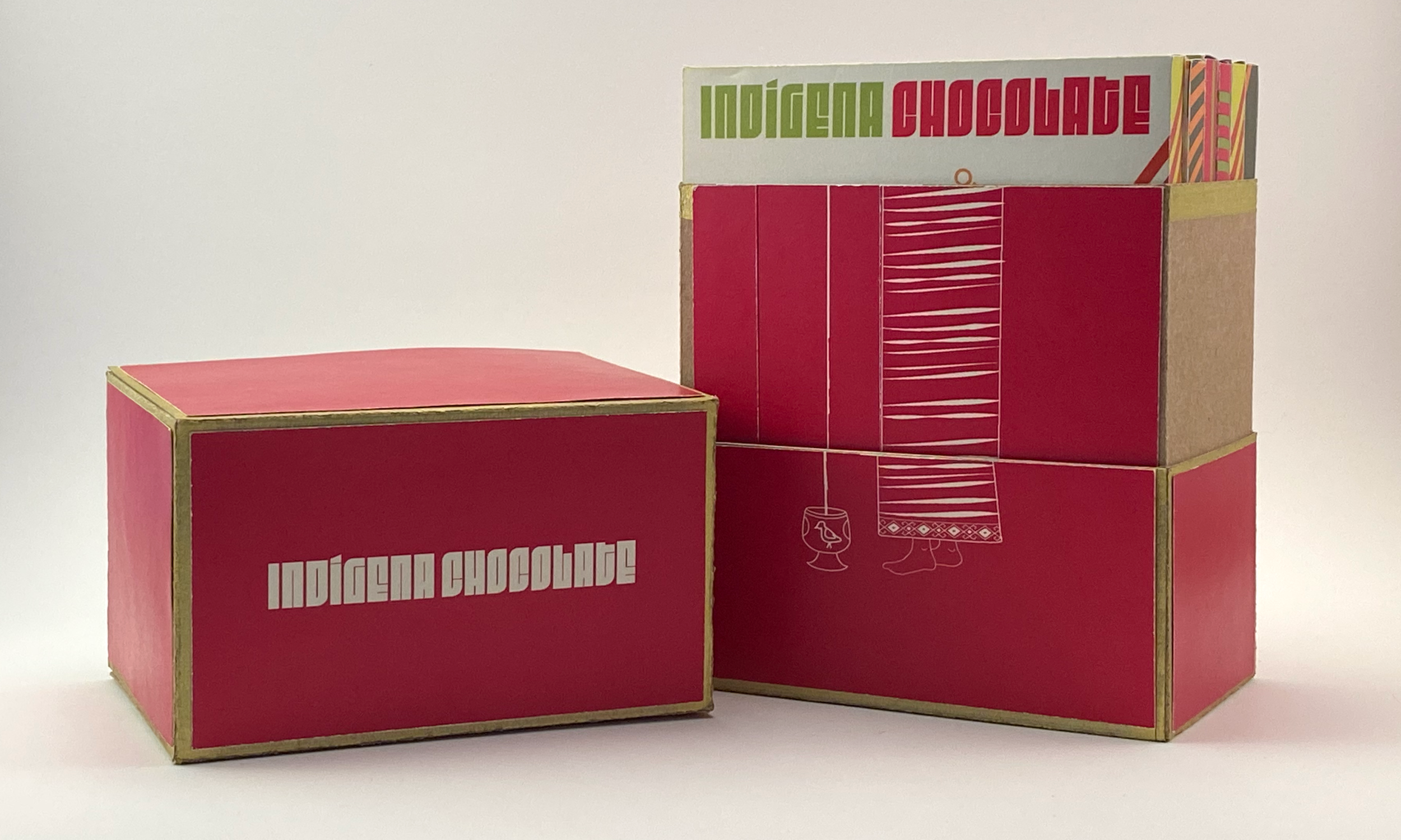Indígena Chocolate, front view, box exterior, open, 02