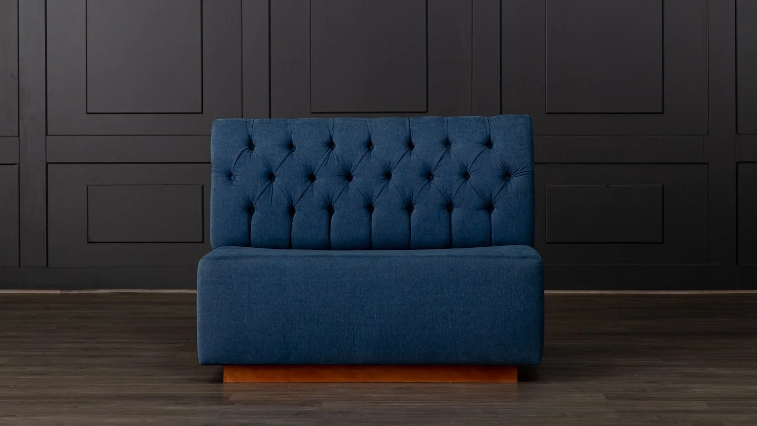 THE NADIA BANQUETTE BLUE LINEN.jpeg