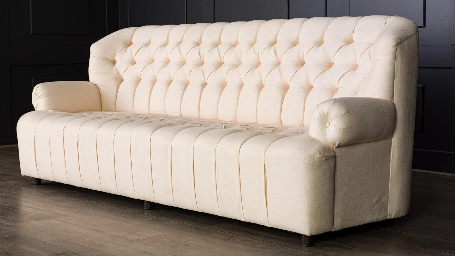 WESCOTT FULLY TUFTED SOFA BLUSH.jpeg