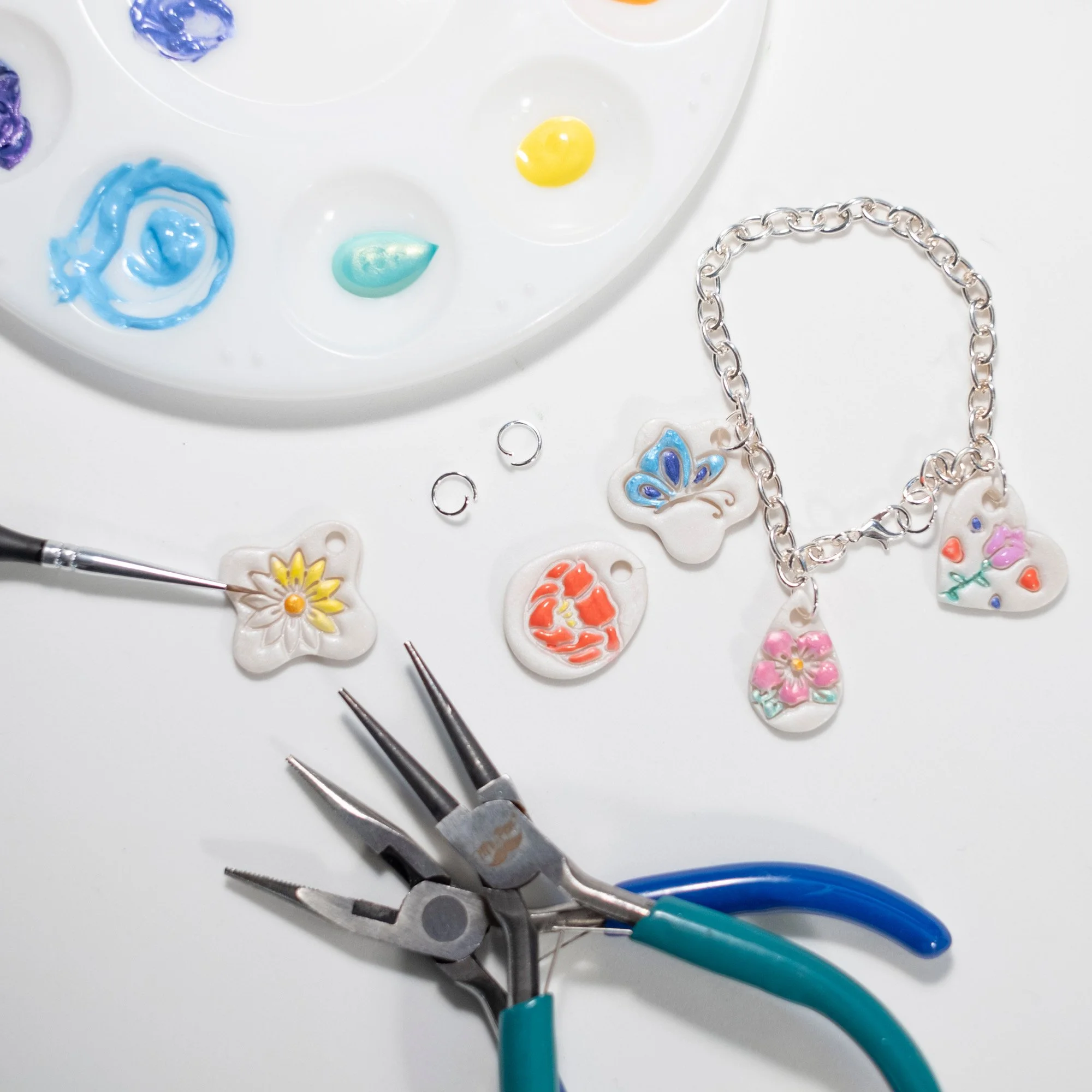 Jewelry Making Birthday Parties for Kids and Teens at The Makery!