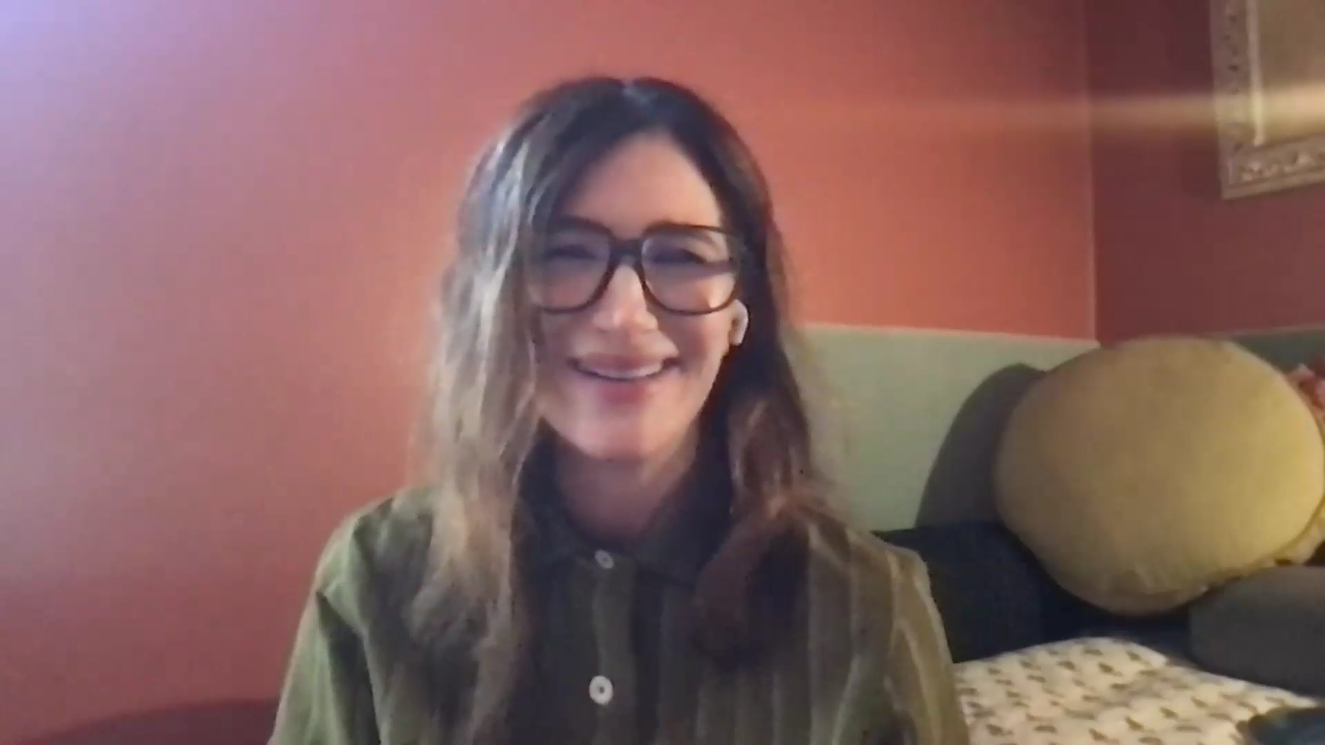 Kathryn Hahn on Bringing Depth and Humor to The Studio
