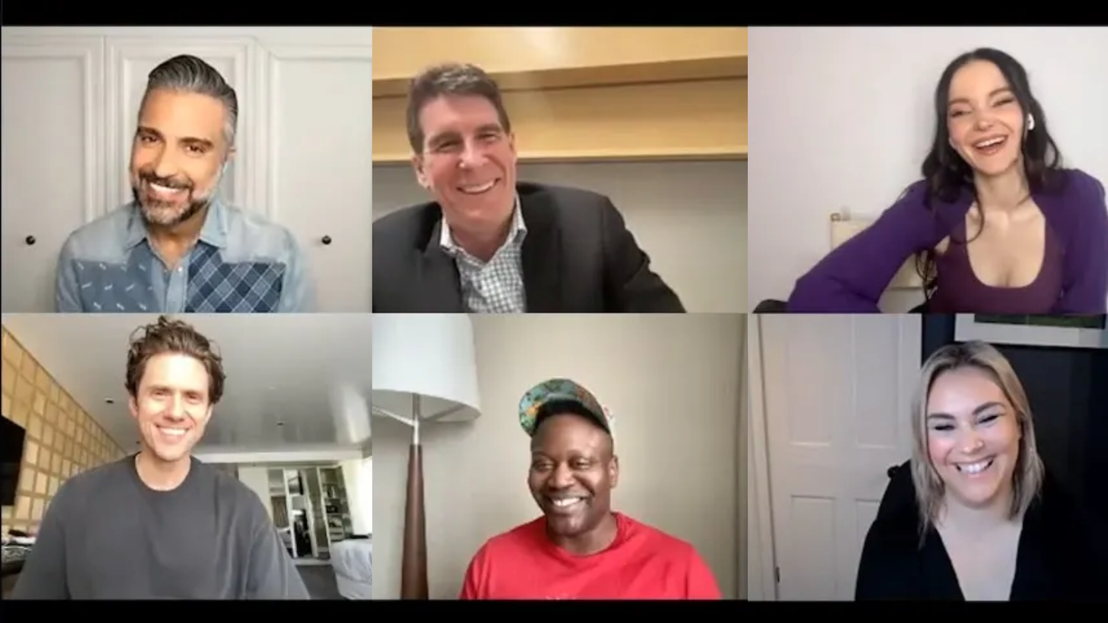 The Cast &amp; Co-Creator of Schmigadoon! on Moving to Schmicago