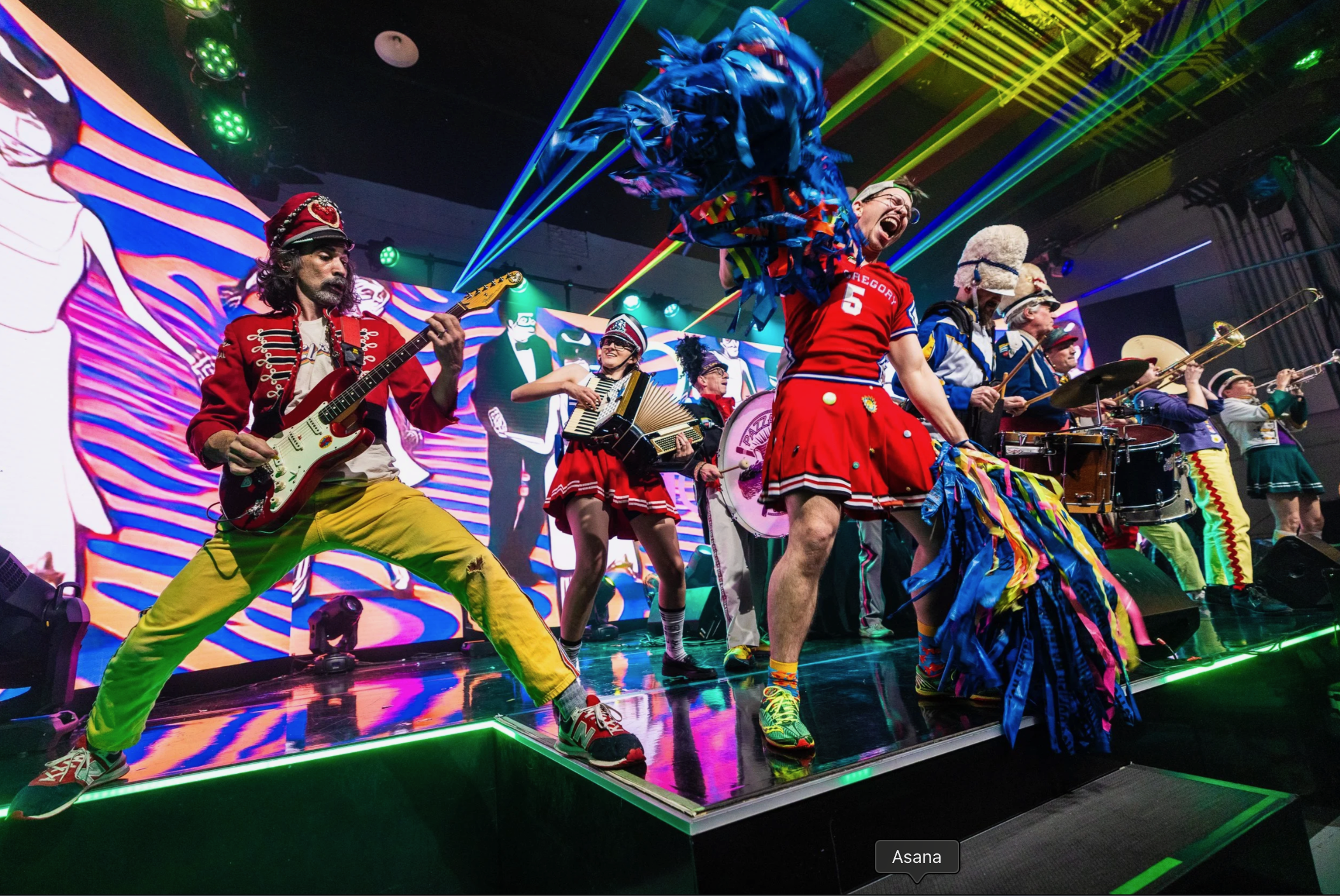 Mucca Pazza at ILLUMINATION 2025