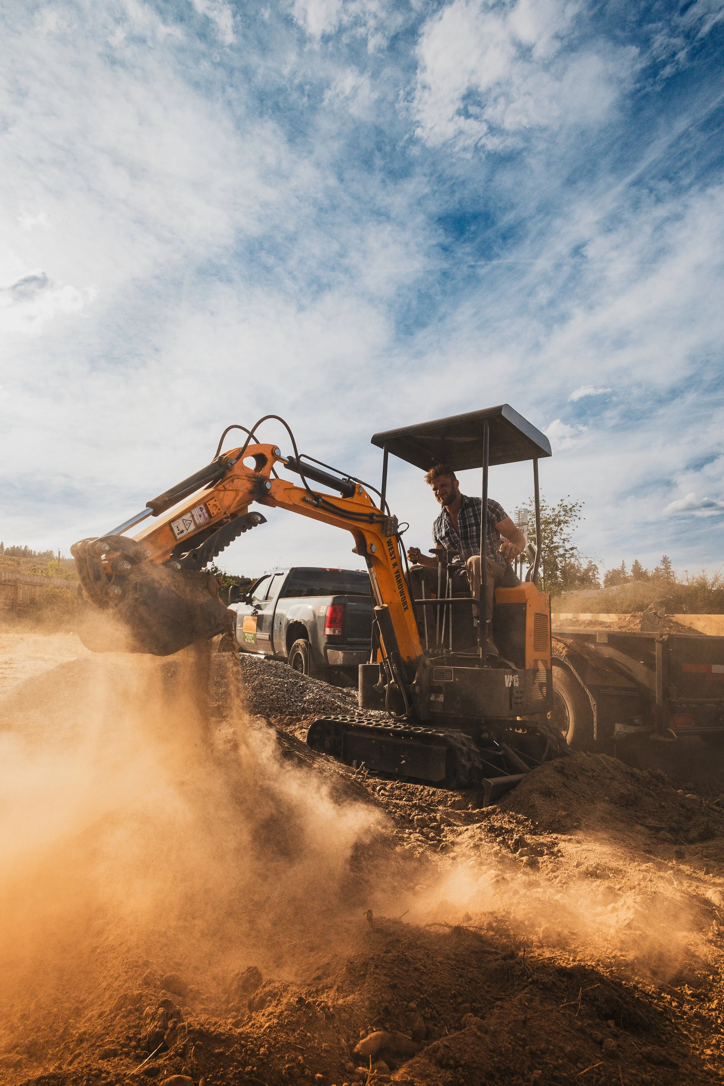 Excavator 1.jpg
