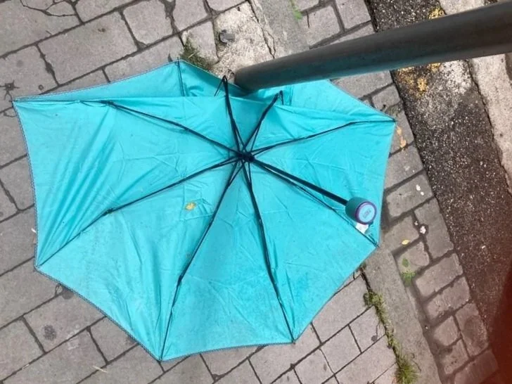 paraplu+turquoise.jpg