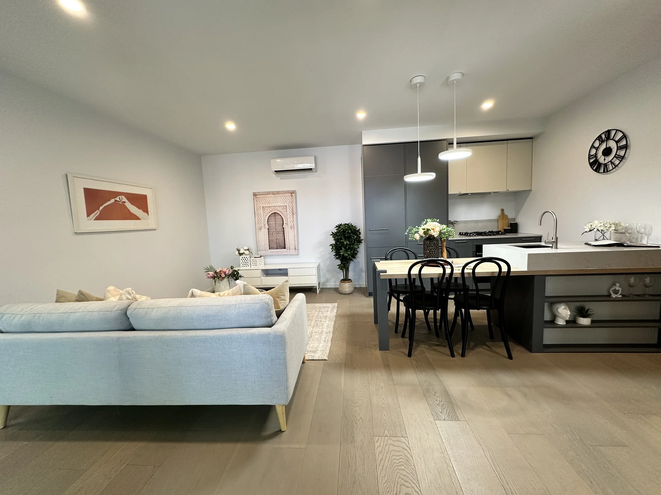 Living & dining 1.JPG