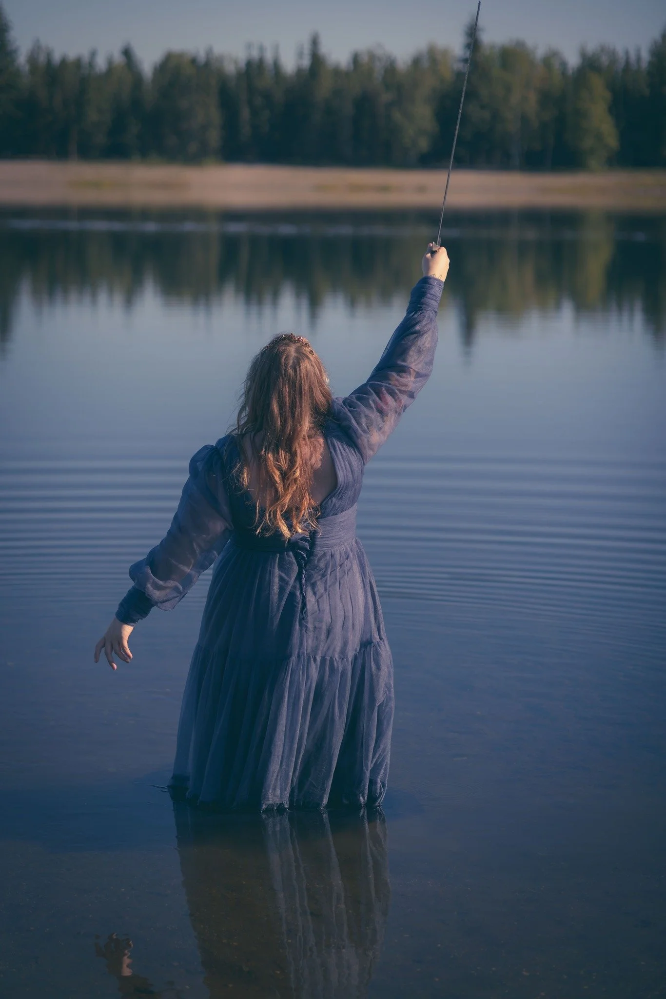 Strange women lying in ponds distributing swords is starting to sound like a very reasonable form of government. 

#fairbanksphotographer #fairbanksportraits #chenalakesrecreationarea #ladyofthelake #alaskaphotographer