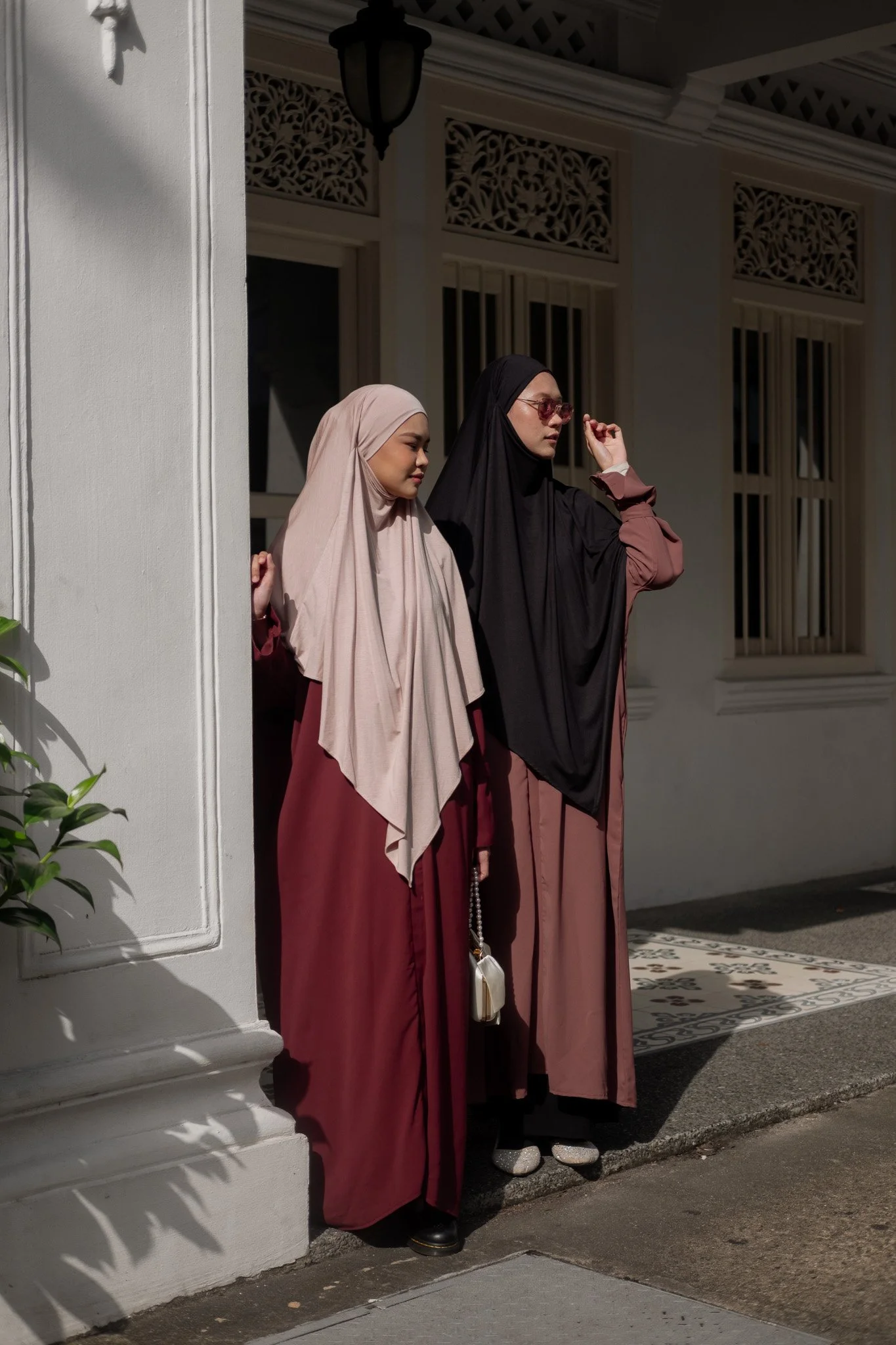 'س' Seen Abaya