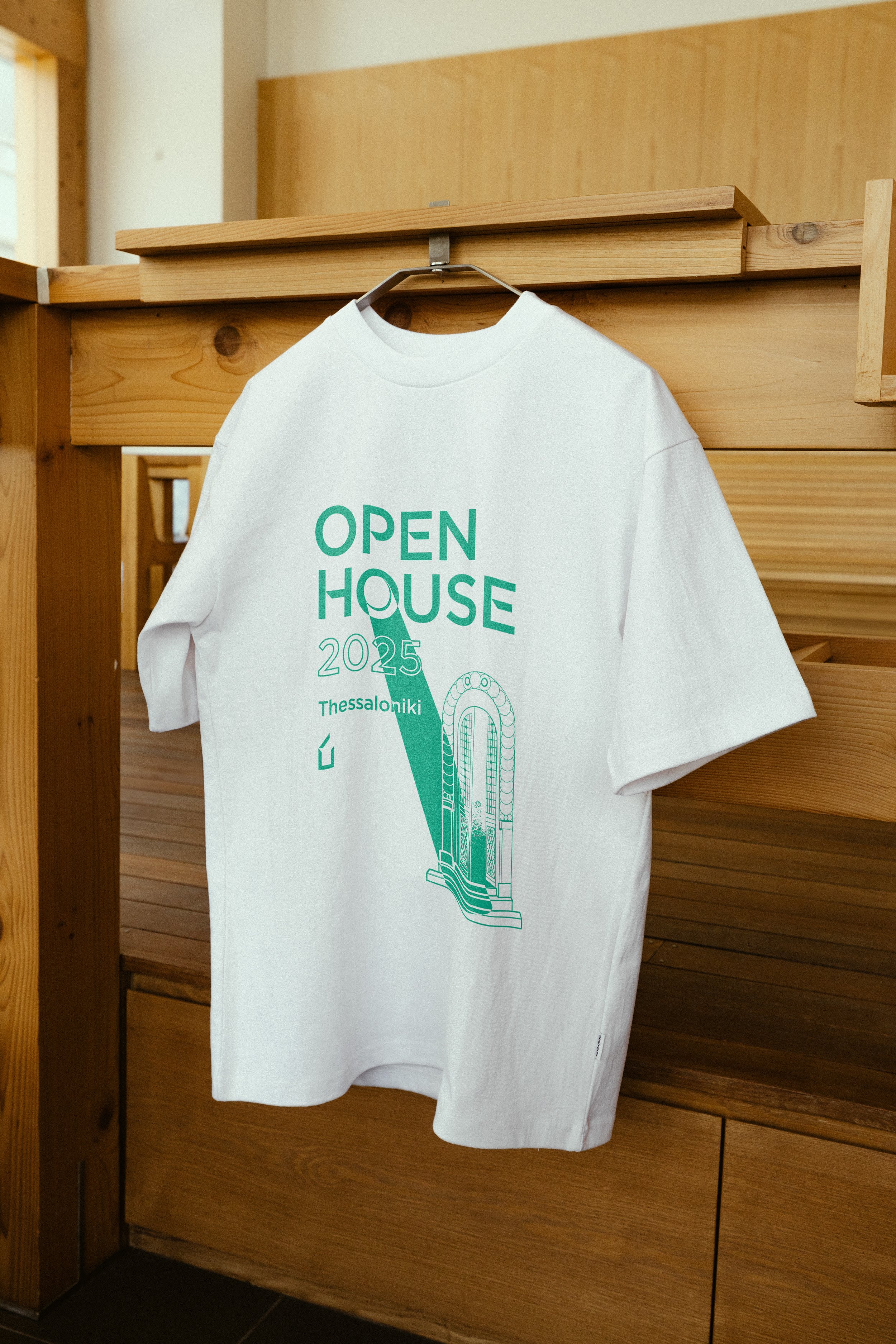 SN_Mockup-EoM-T_Shirt-04.jpg