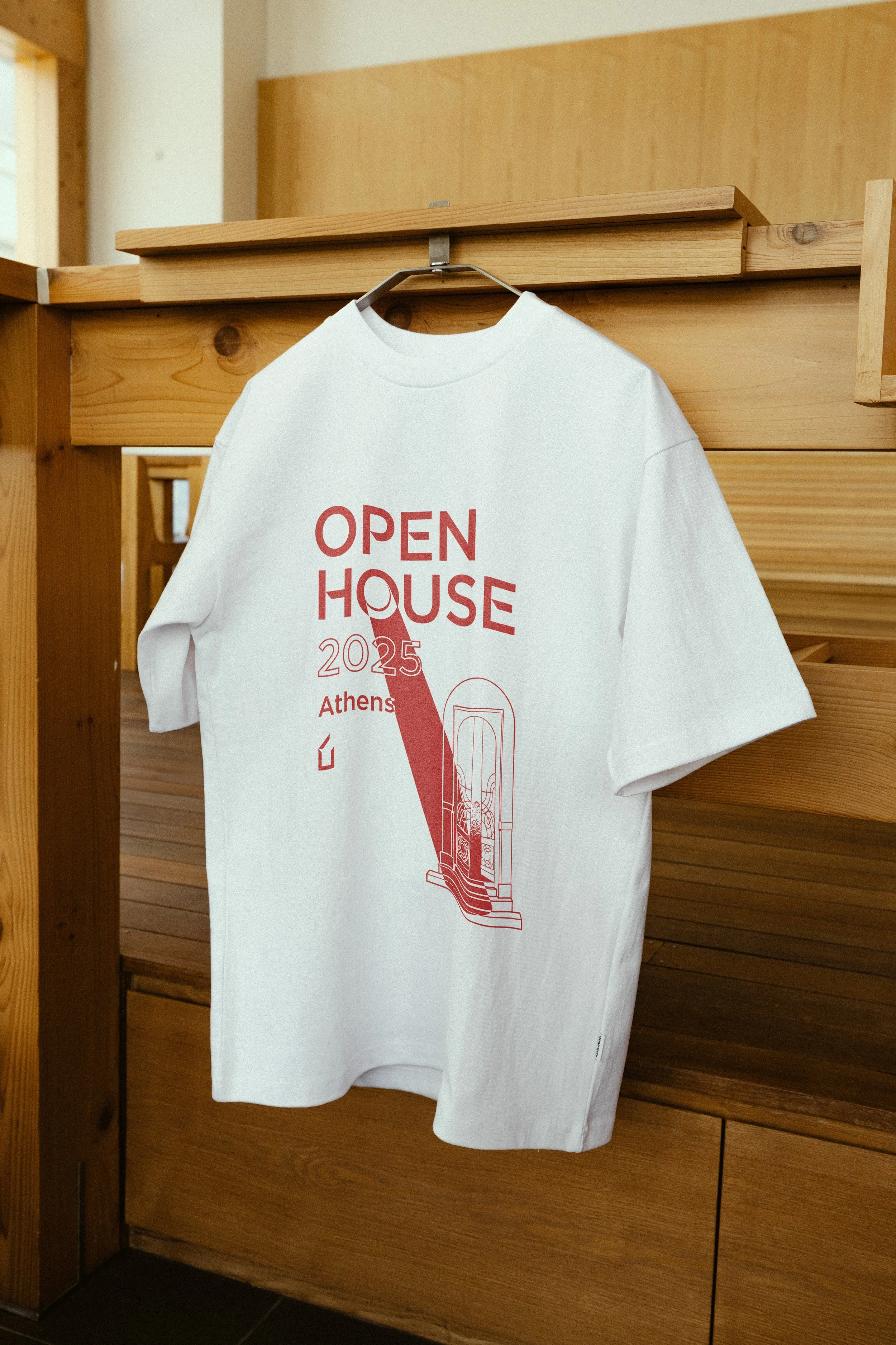 SN_Mockup-EoM-T_Shirt-03.jpg