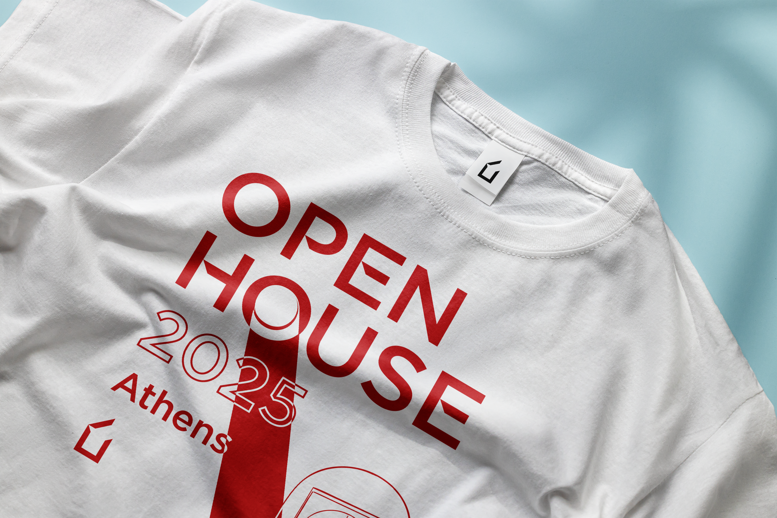Cropped_T-Shirt_Mockup1.png