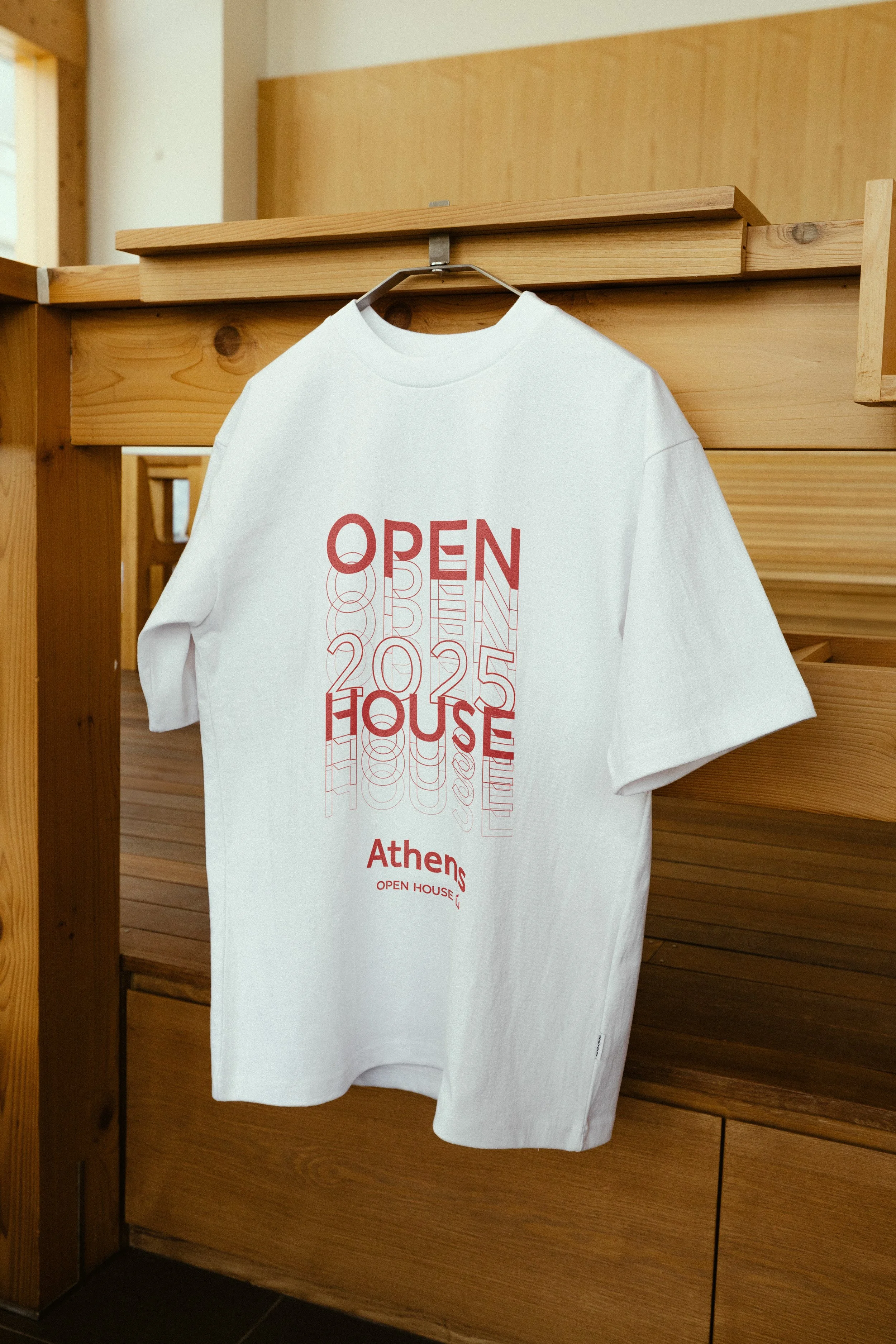 SN_Mockup-EoM-T_Shirt-07.jpg