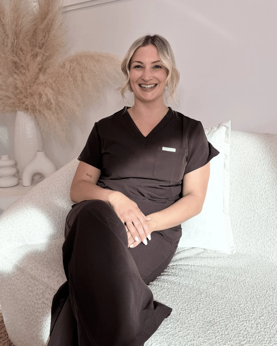 Have you met Ellise? 🤎 ⁠
⁠
She is our newest lash and brow artist at The Aesthetic Collective Tamworth!⁠
&amp; to celebrate her joining the team, we are offering 50% off treatments booked with Ellise for a limited time. ⁠
⁠
Be sure to get in quick t