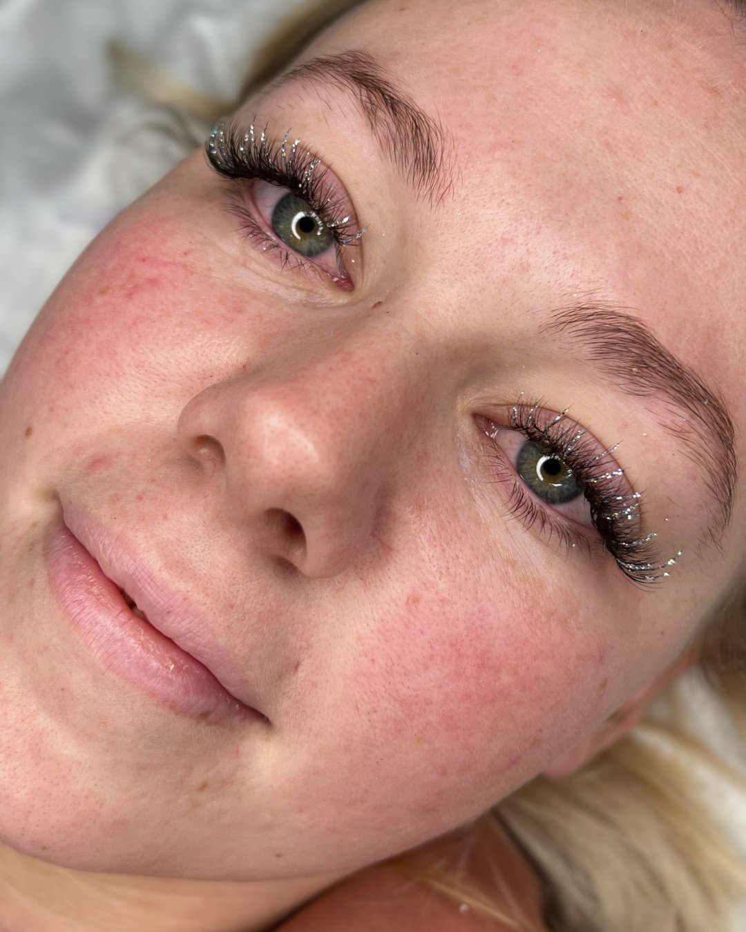 After something a little special for your lash set?⁠
⁠
We can add a touch of glitter, colour or neon to your lashes, perfect for special events, concerts or festivals.⁠
⁠
Reach out to the team for a quote for your next appointment x