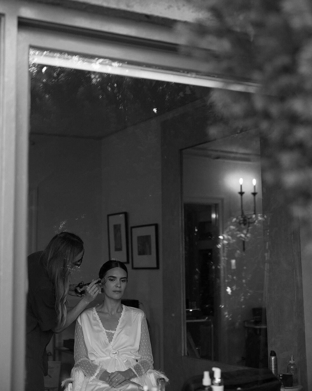 @katienashbeauty your presence was seen, felt and deeply respected. loved seeing your connected with Lahdan, so tender and sweet.
.
Photo @haley.garces @alibeckphoto
HMU @katienashbeauty
Florals @loopflowers
Venue @barndivahealdsburg
Lodging @ivyhous