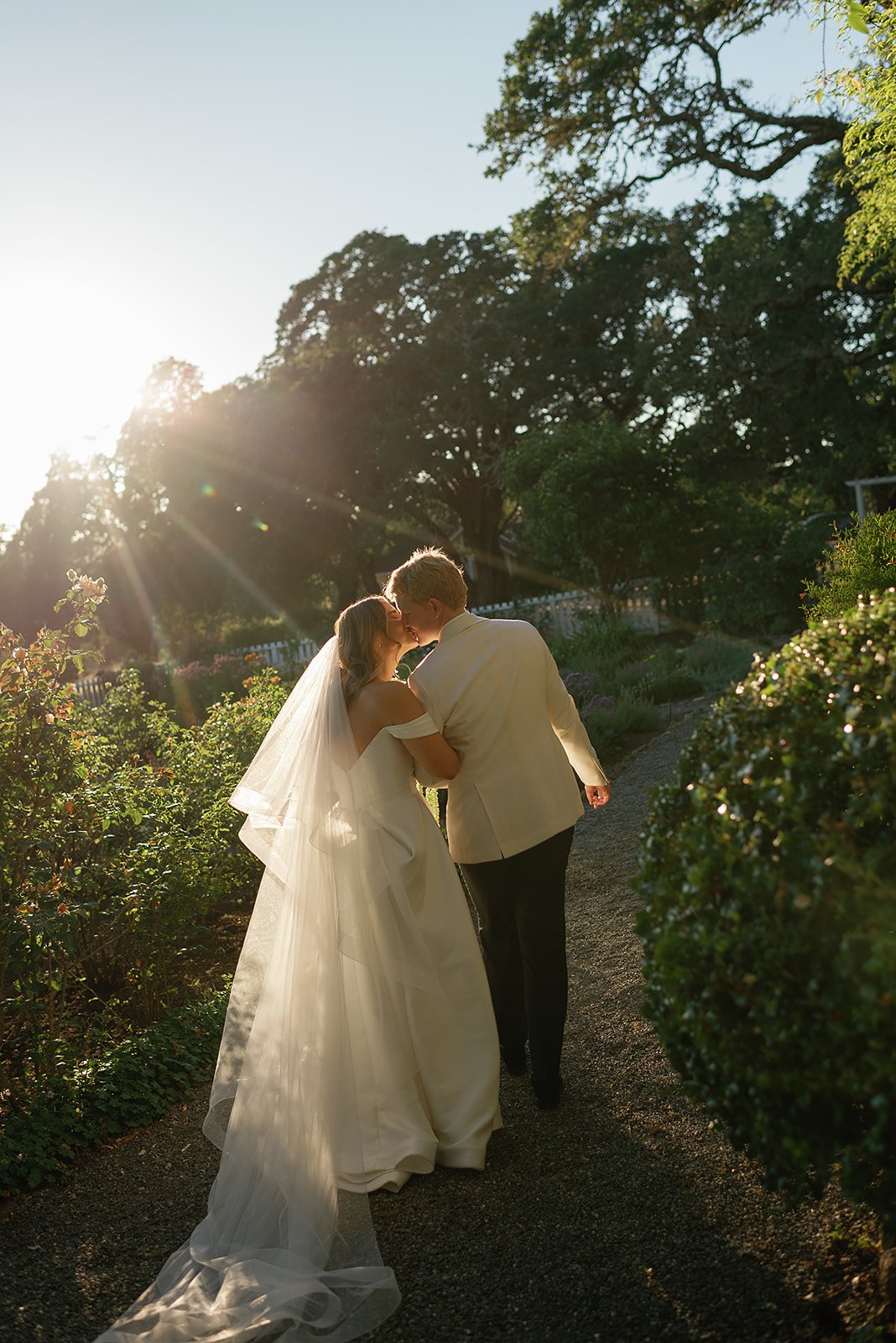Zoe+Sam-Beltane-Ranch-Wedding-1556.jpg
