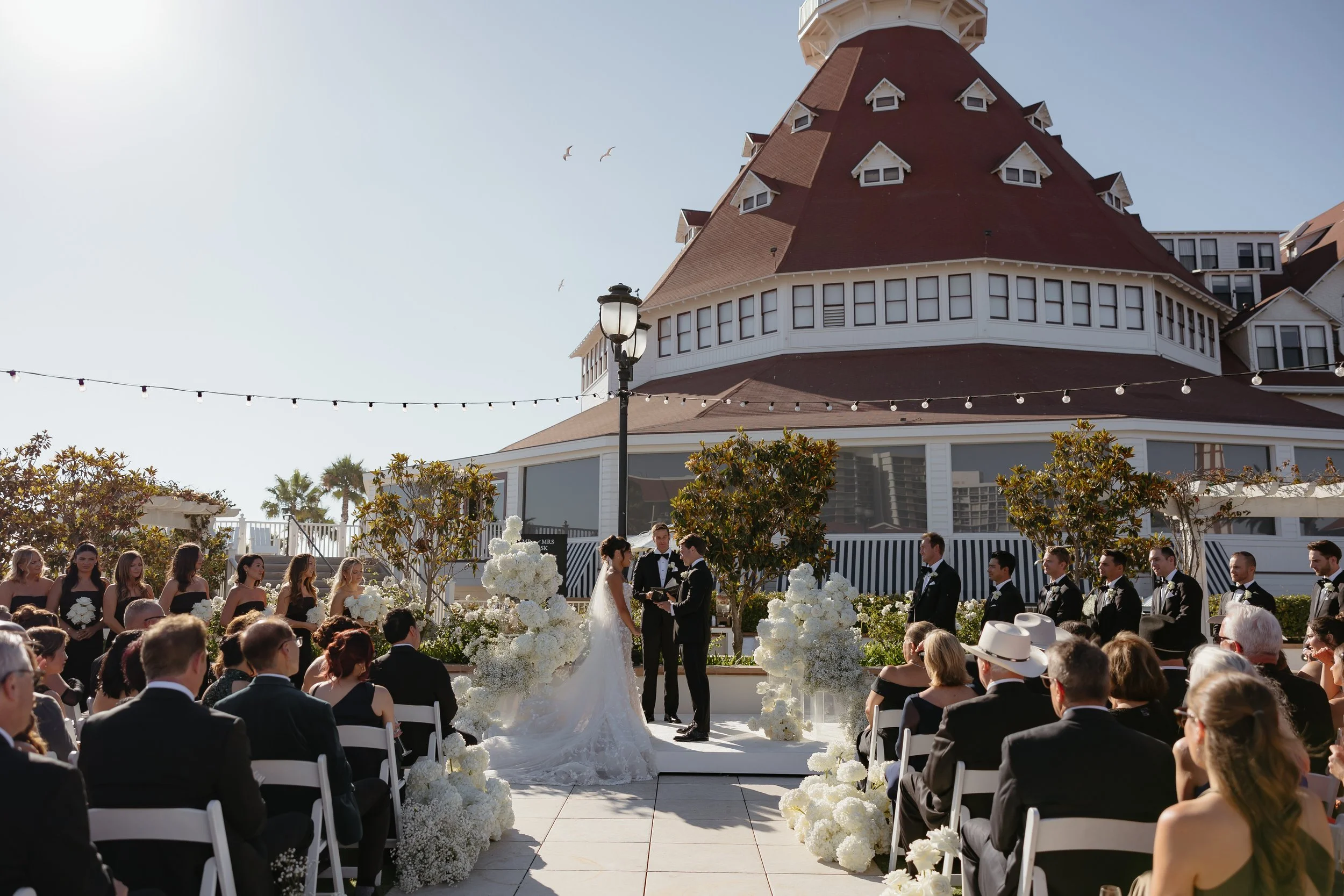 M&L-Hotel-Del-Coronado-Luxury-Wedding-21.jpg
