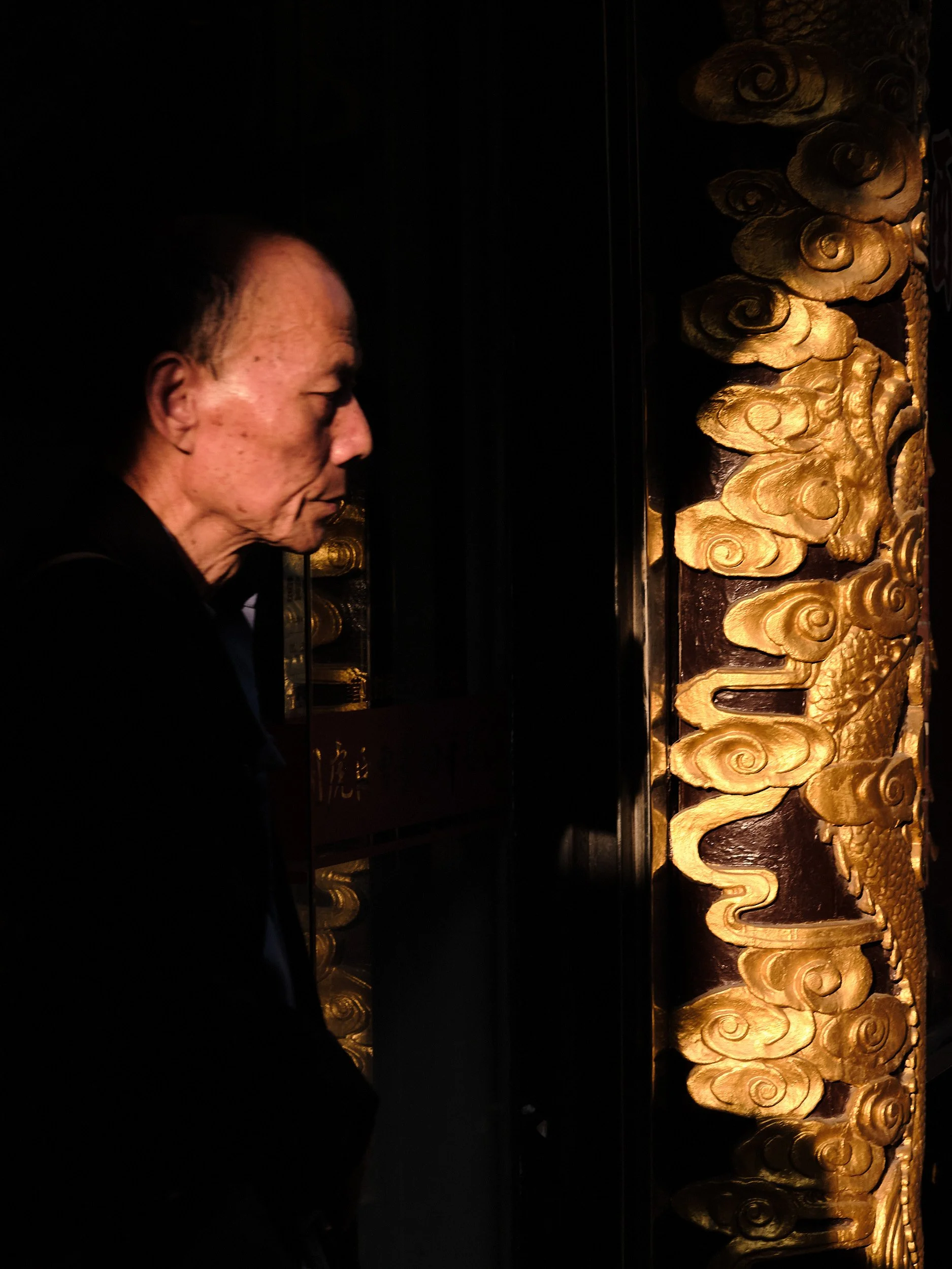 29-eli-dijkers-photography-are-you-rich-today-shanghai-china.jpg