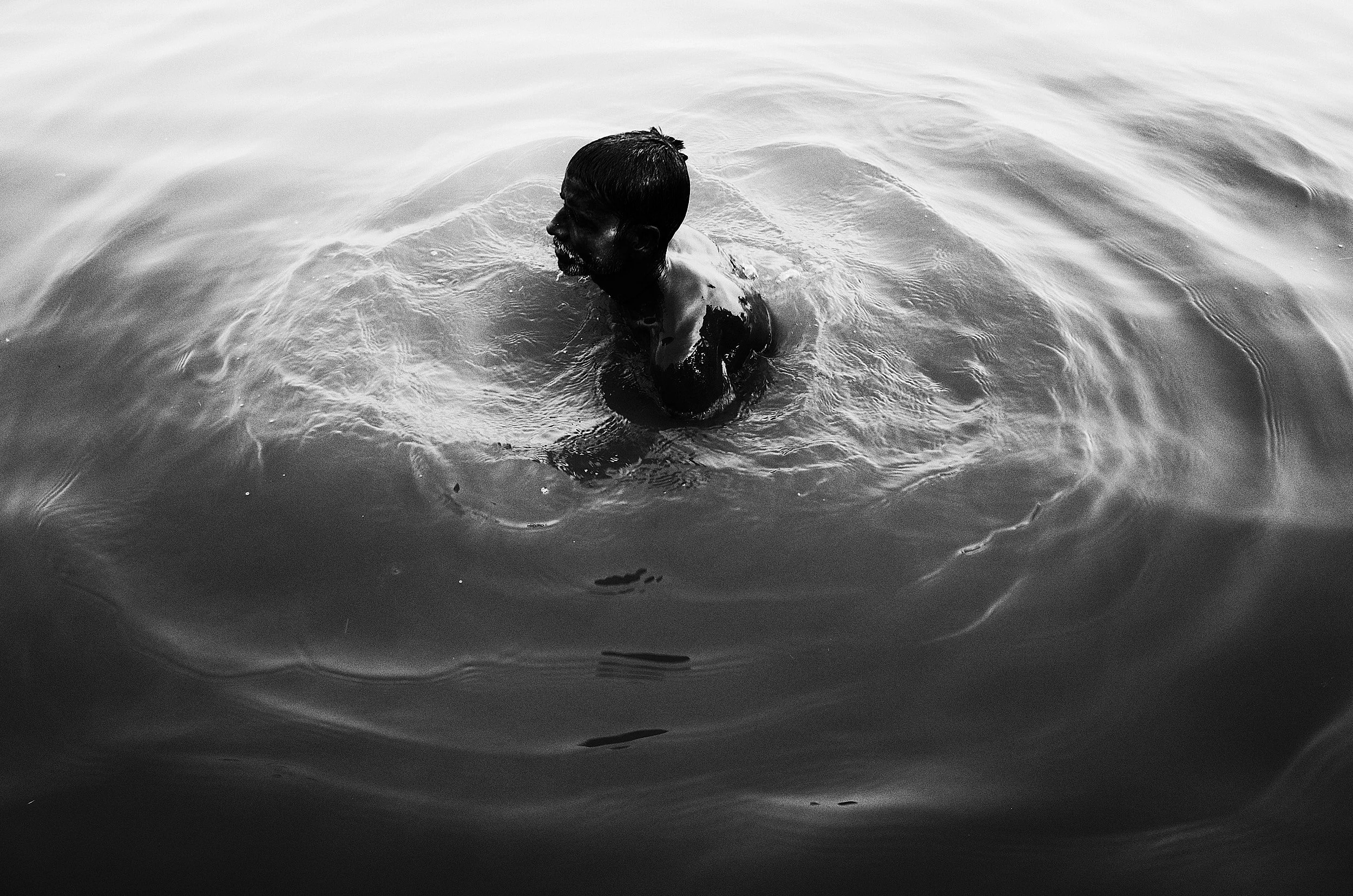 15-eli-dijkers-photography-a-hundred-small-mysteries.jpg