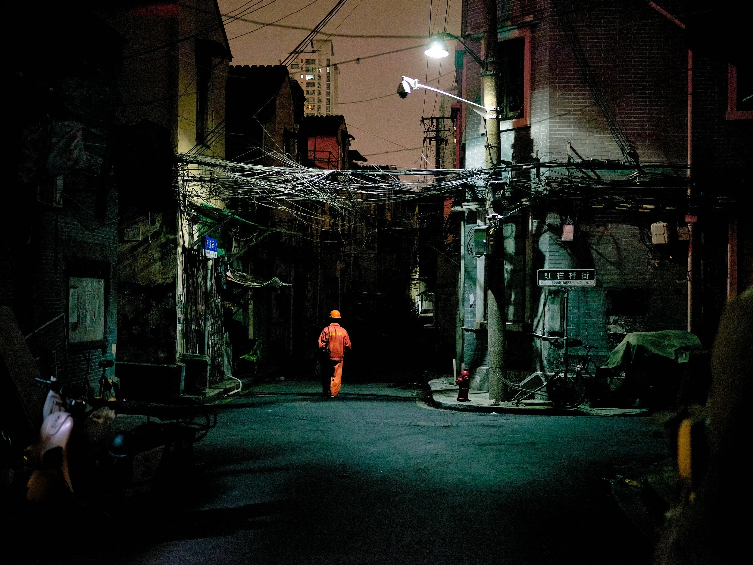 10-eli-dijkers-photography-are-you-rich-today-shanghai-china.jpg