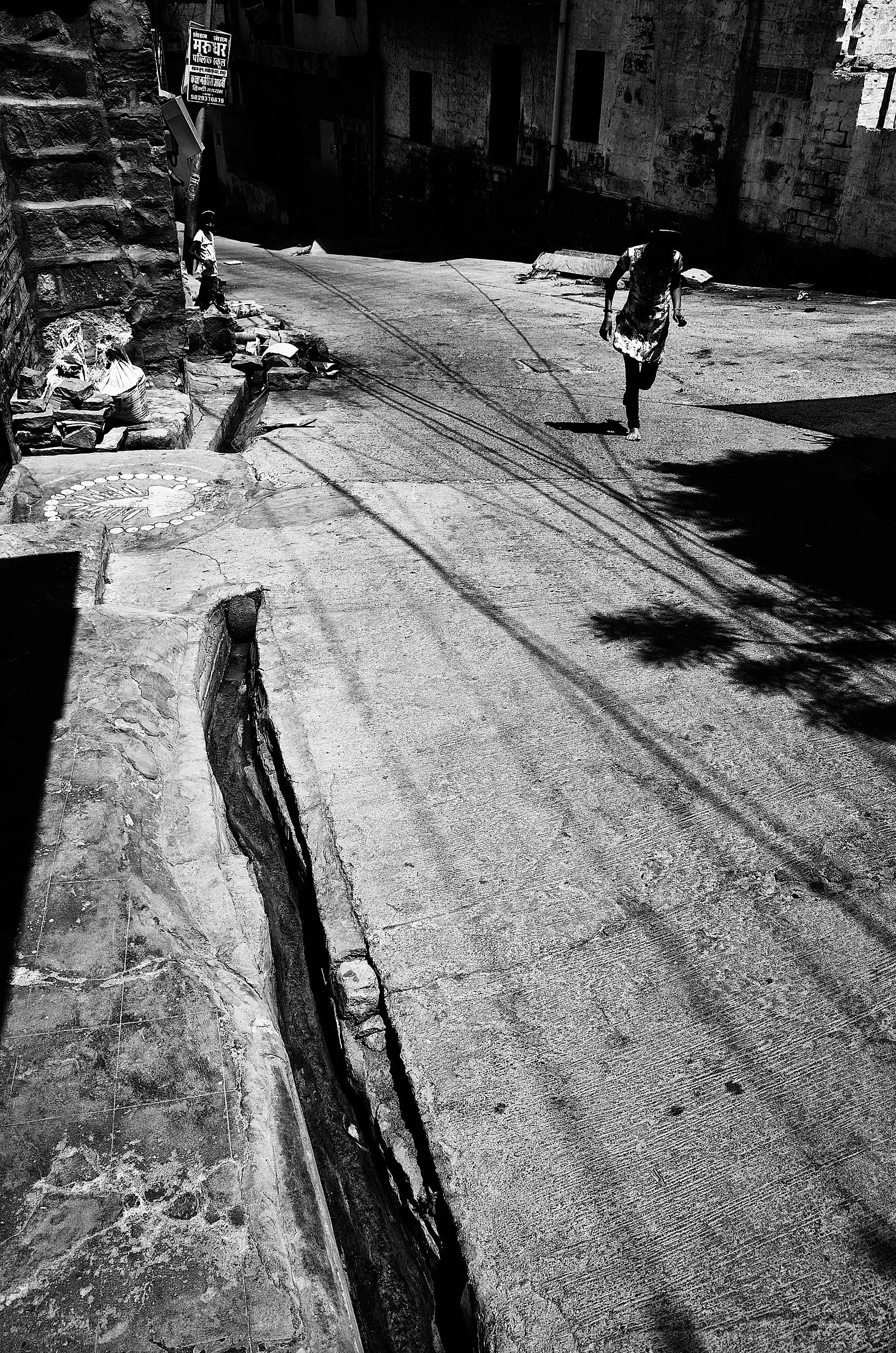 03-eli-dijkers-photography-a-hundred-small-mysteries.jpg