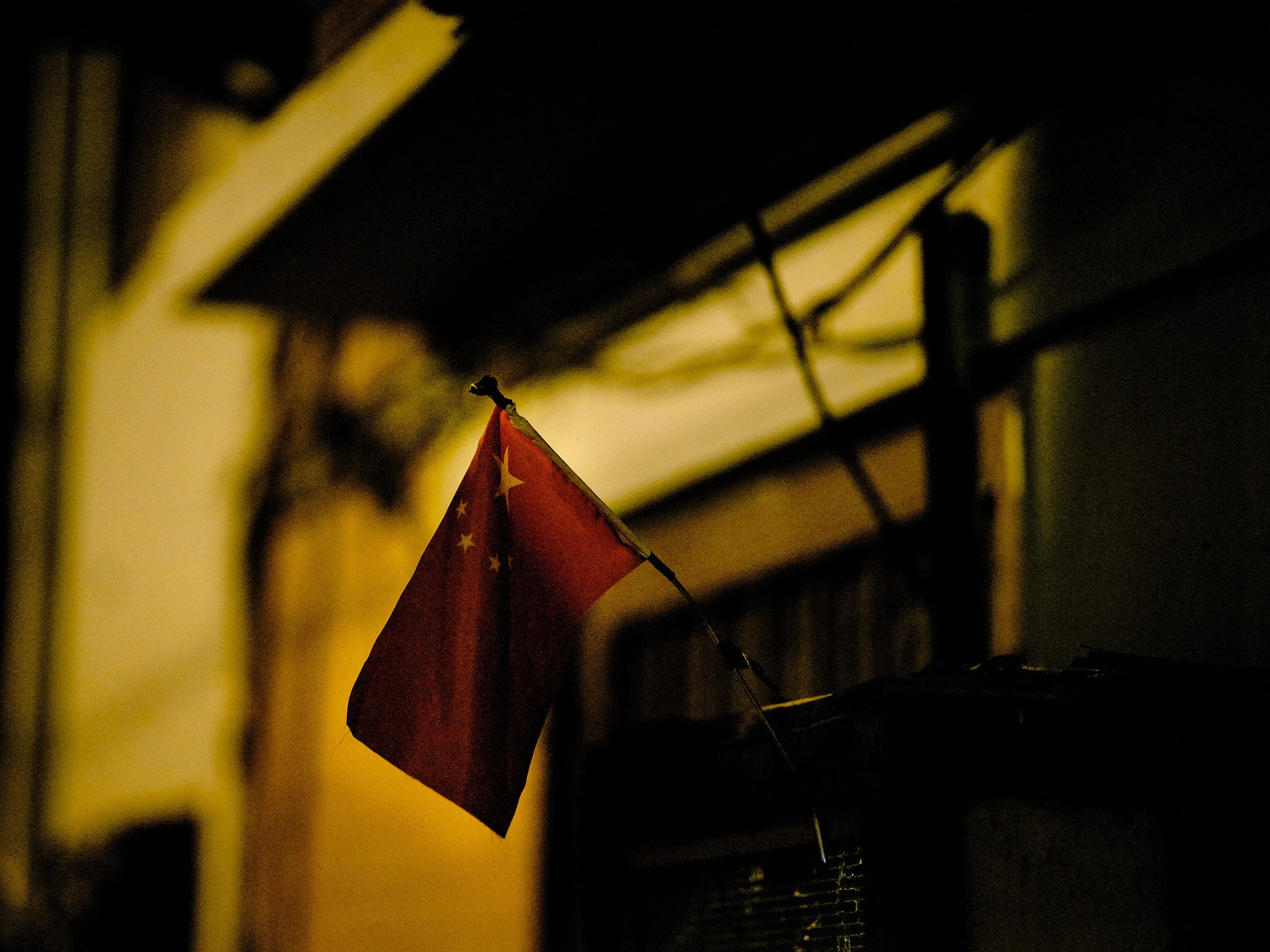 07-eli-dijkers-photography-are-you-rich-today-shanghai-china.jpg