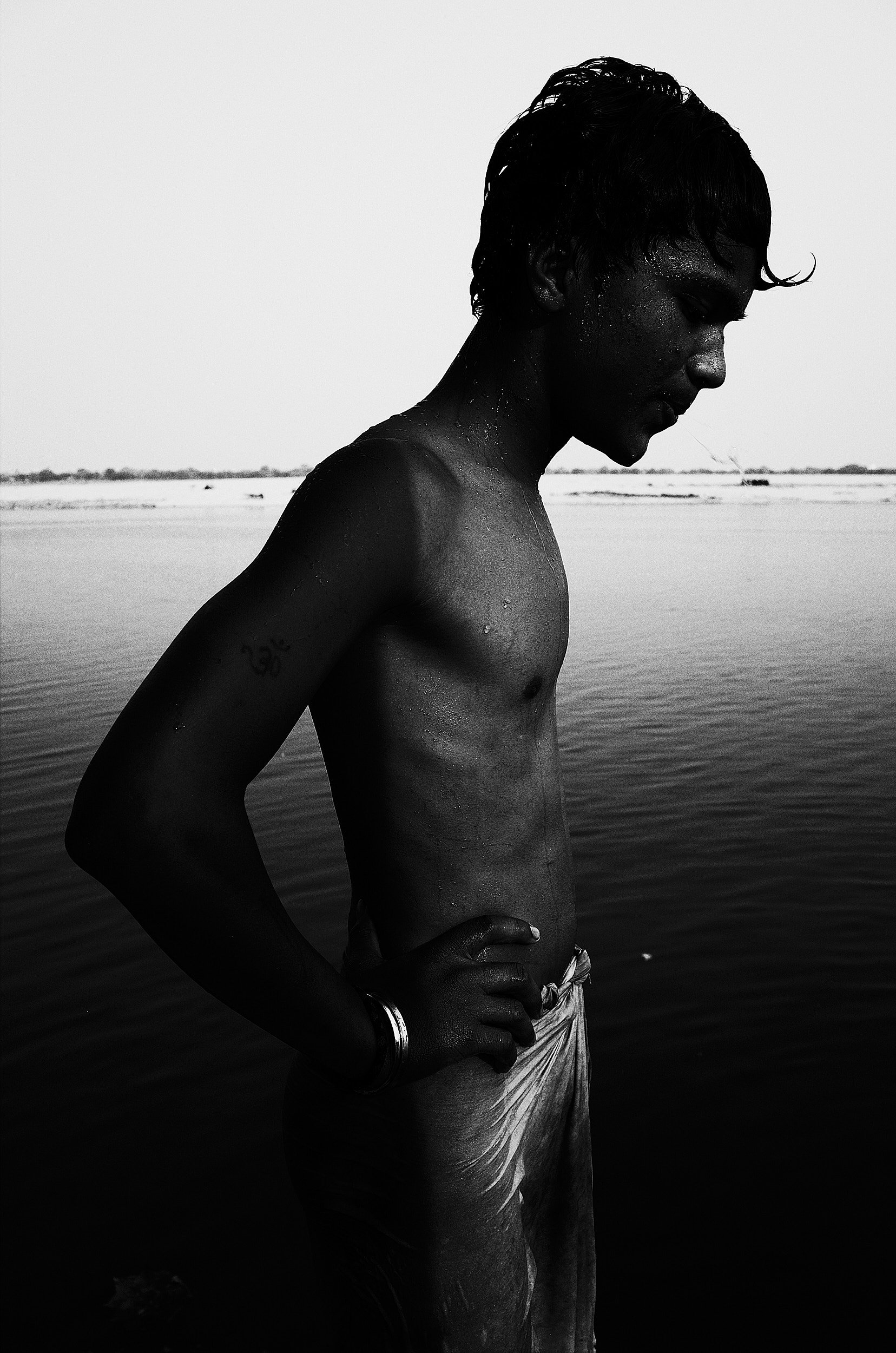 14-eli-dijkers-photography-a-hundred-small-mysteries.jpg