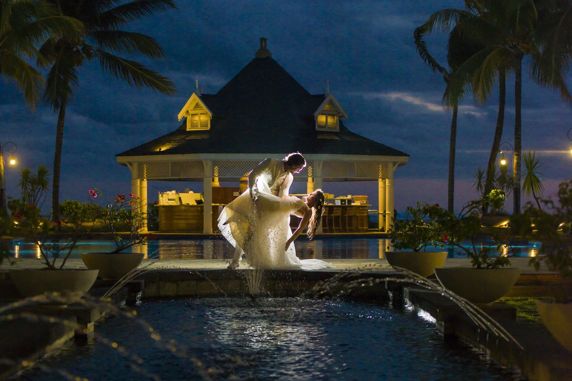 Emotional wedding moment with Sunette and André in Mauritius.