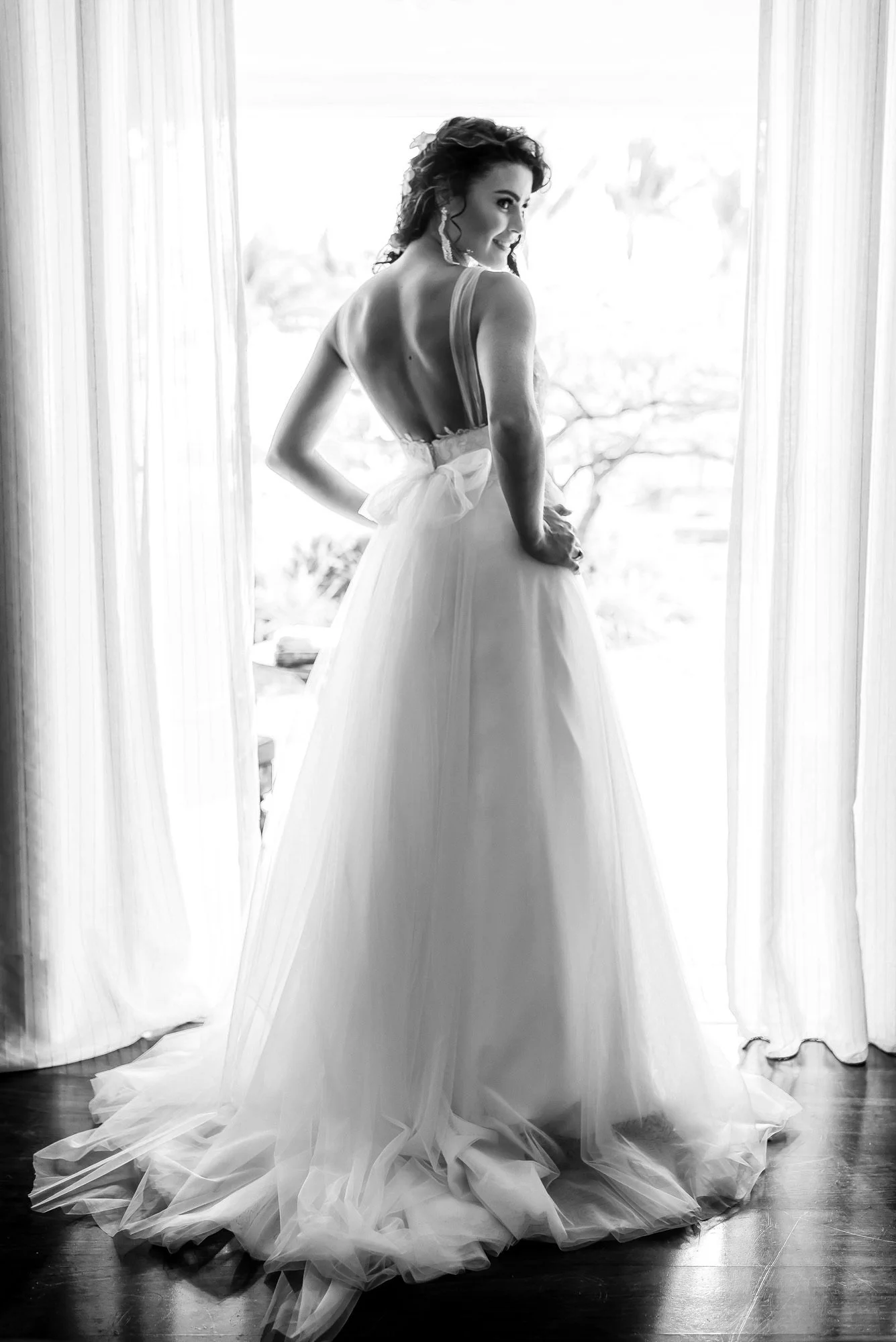 Candid wedding moment with Sunette and André in Mauritius.