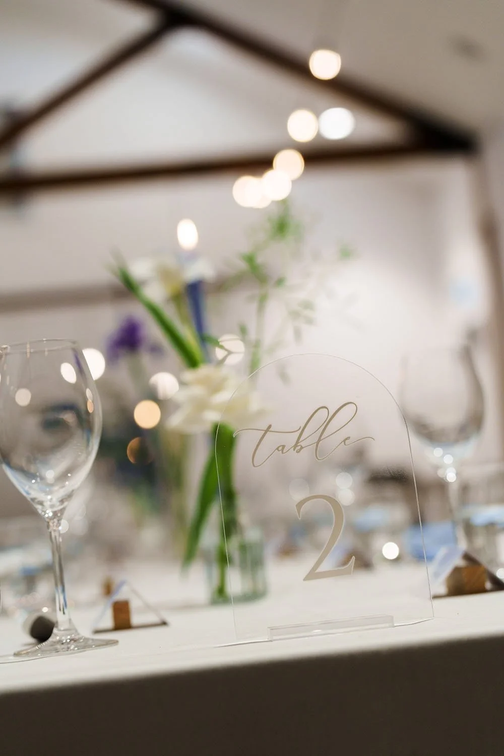 table two sign on table