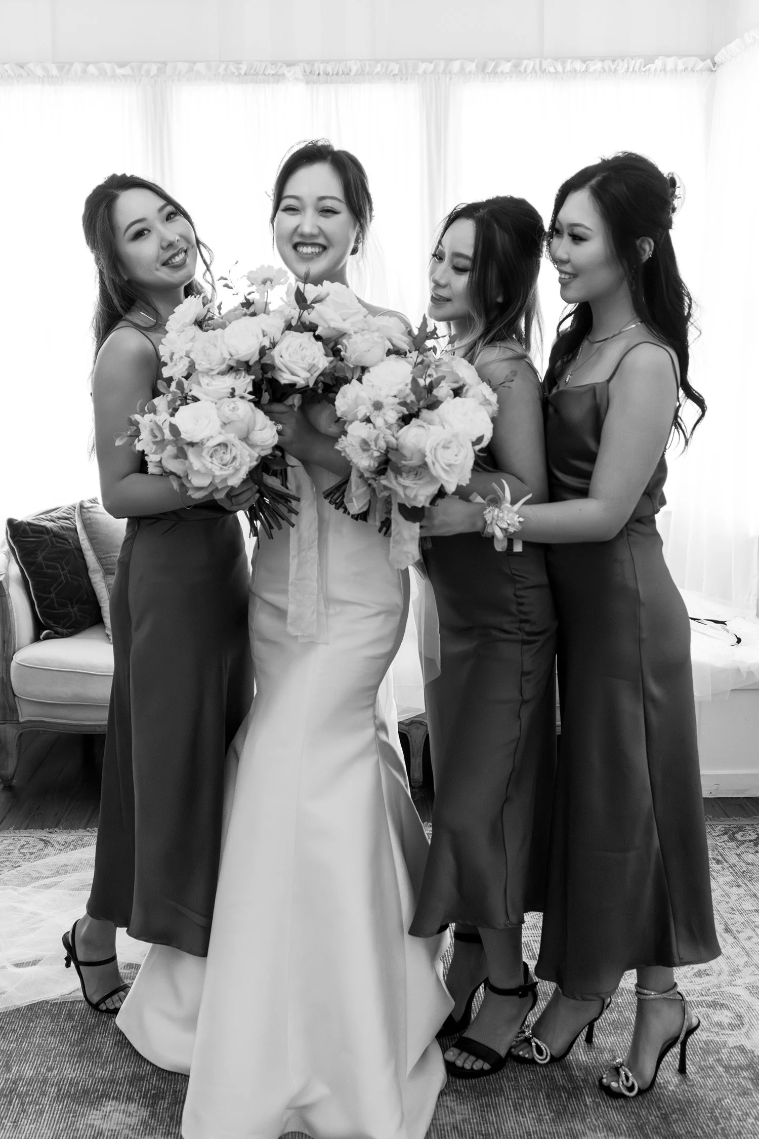 put all the bridal flower together