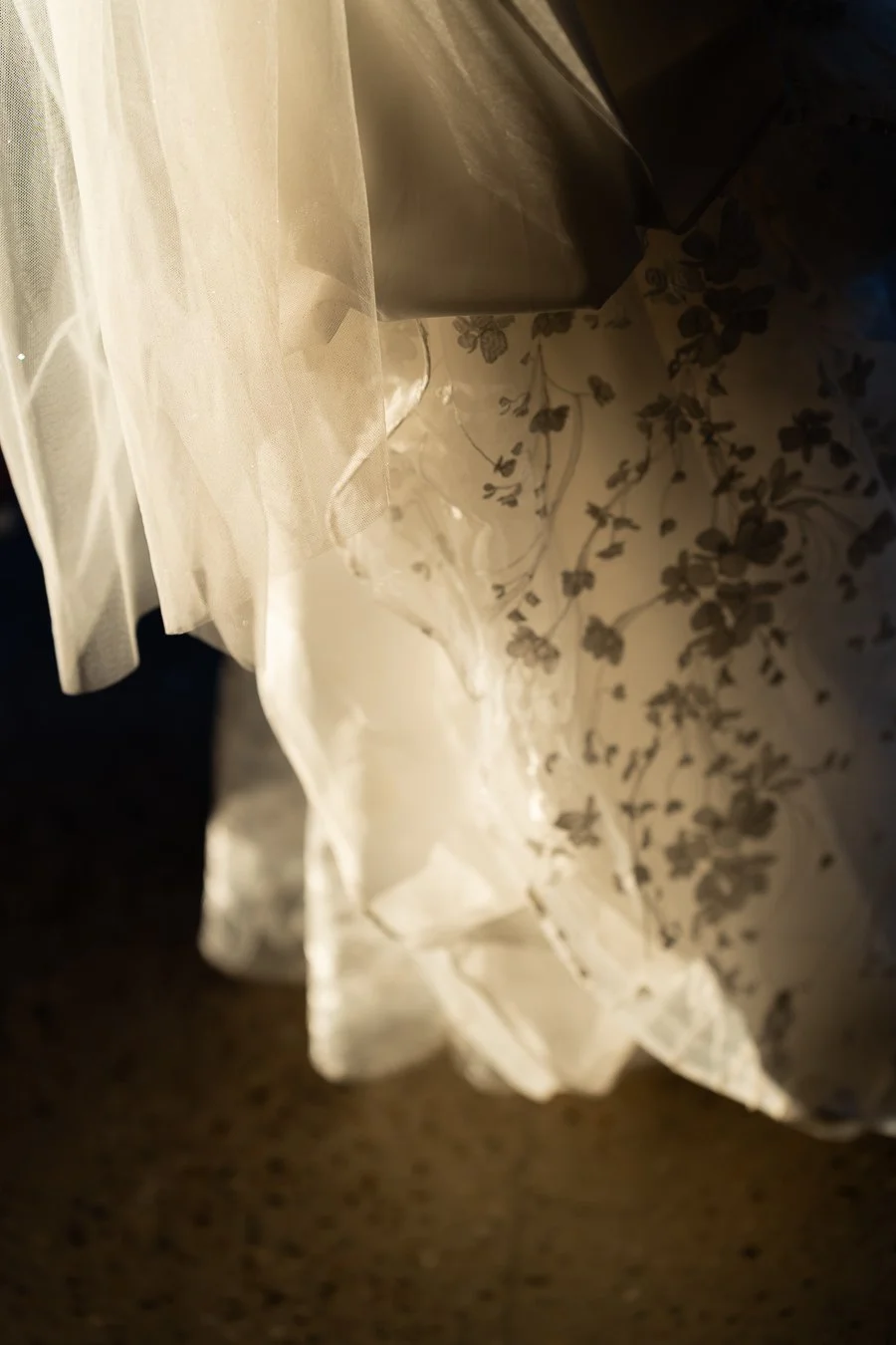 Chiarra's dress under a sunlight