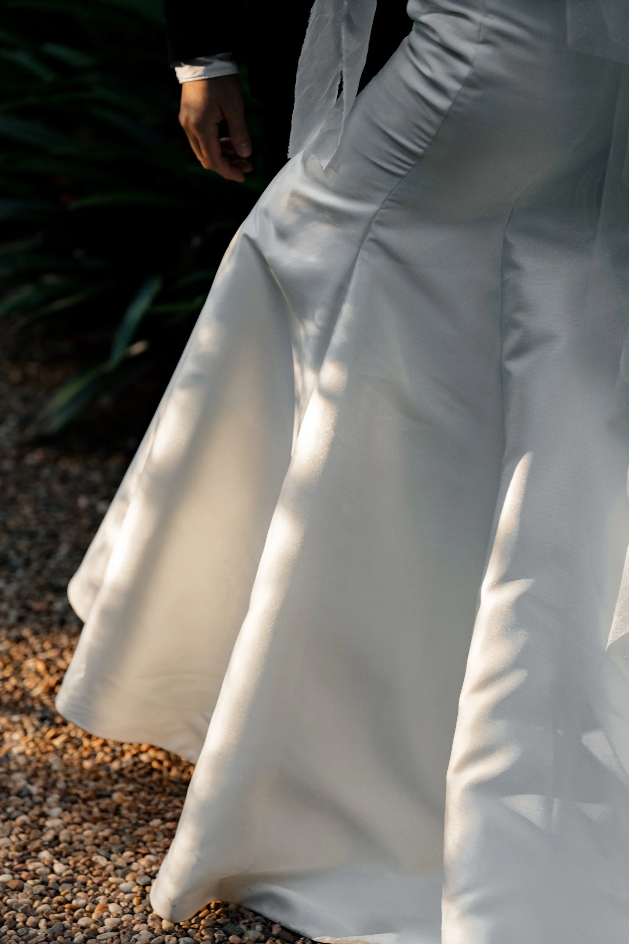 sun on bride's dress