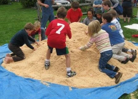 Sawdust Candy Scramble at Children’s Games