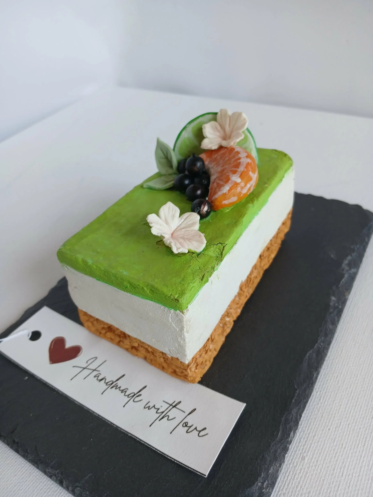 6d679751-259b-4e43-a833-6bec7dd09a7c.jpg