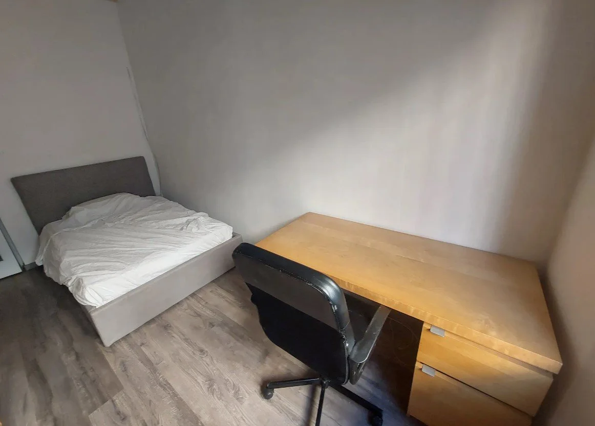 Camera B2 1.jpg
