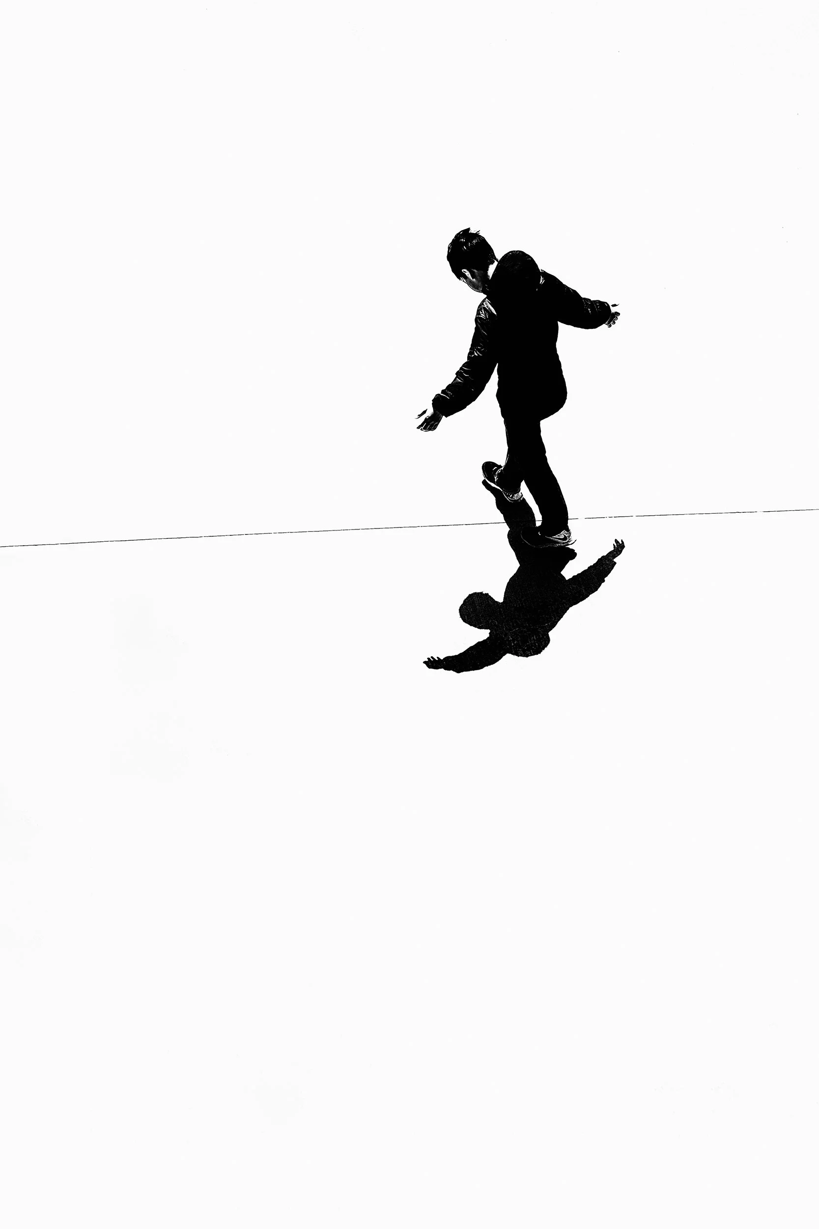 Crossing the Line, Camera Obscura, 2014