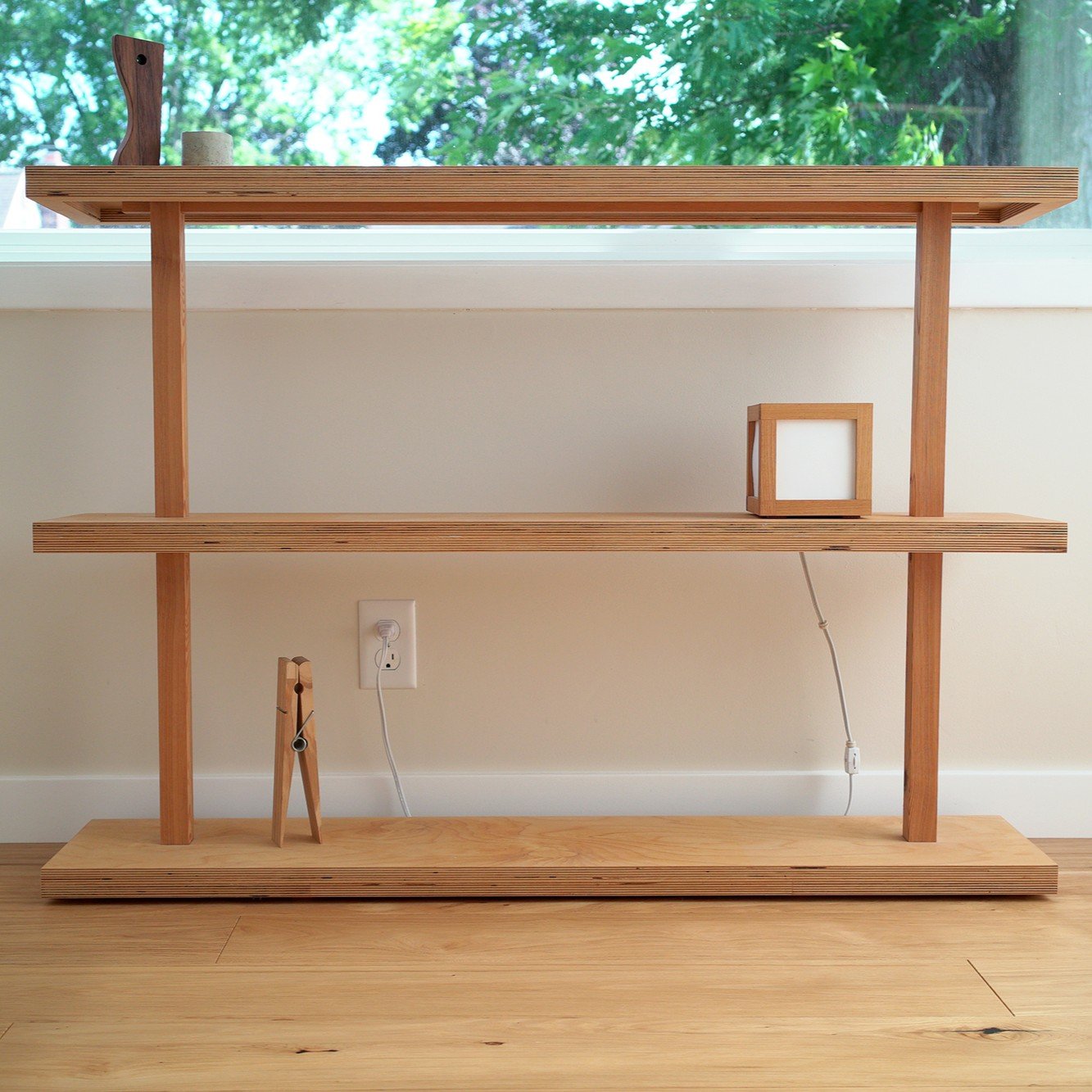 Tangent_Free-Standing-Shelf_A01_Half_cropped.jpg