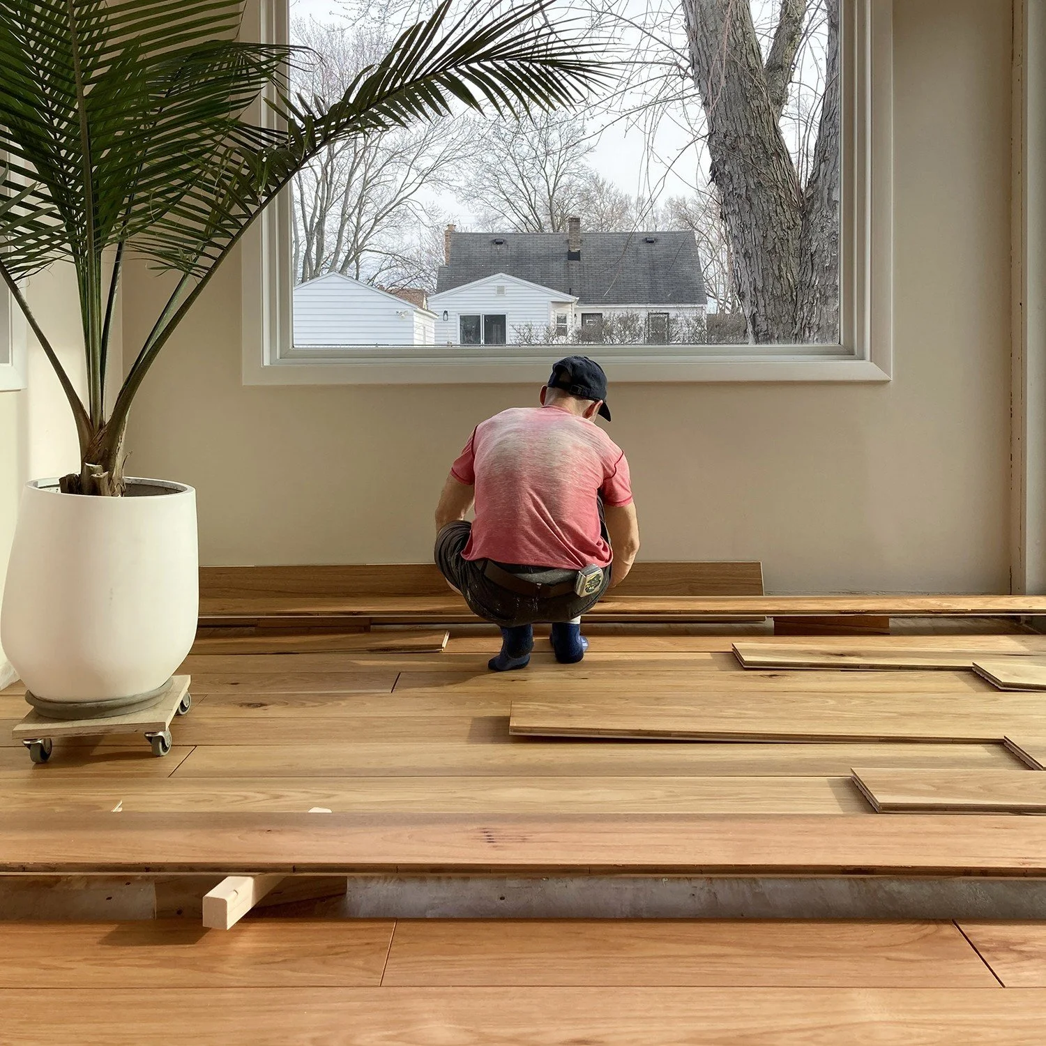 Laying Hardwood Flooring