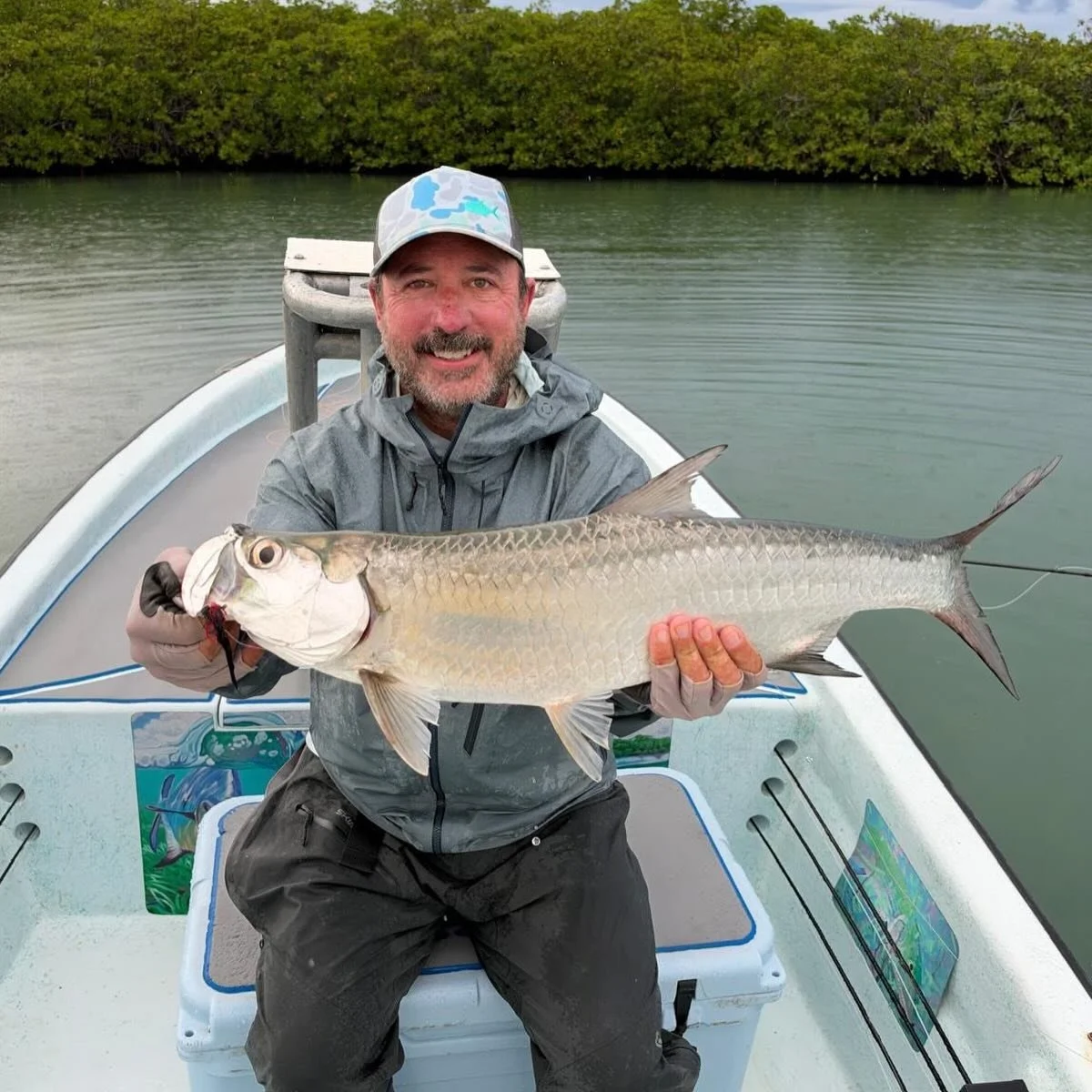WHAT A WEEK!  Jonathan managed to get four more tarpon today on top of his 3 GRAND SLAMS! 👏🏼

Guide:  @ernestgarcia.art 
.
.
.
#flyfishing #fishing #flyfishingjunkie #saltwaterflyfishing 
#フライフィッシング