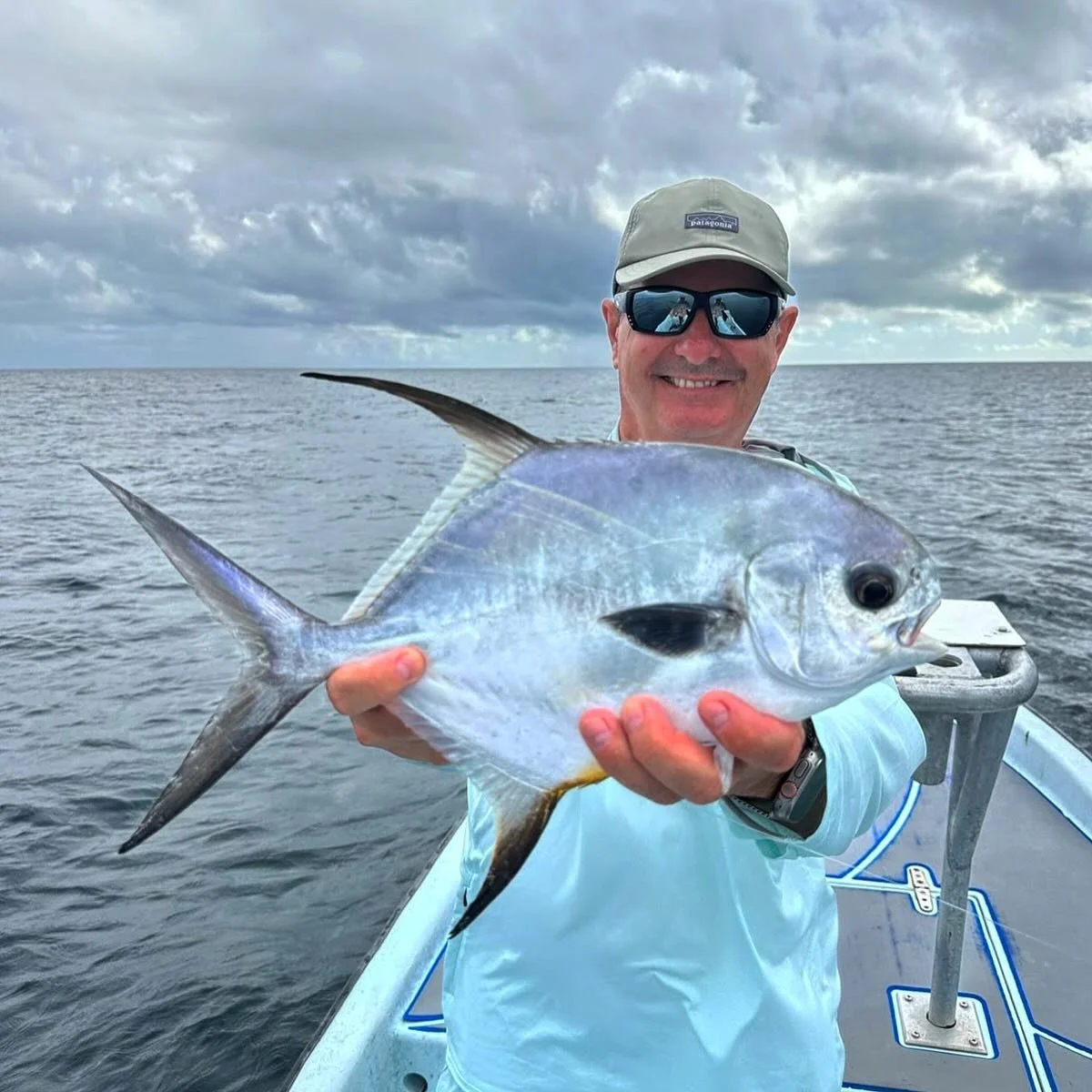 Congratulations to Rick for his Grand Slam! 👏🏼

Guide:  @ernestgarcia.art 
.
.
.
#flyfishing #fishing #flyfishingjunkie #saltwaterflyfishing 
#フライフィッシング