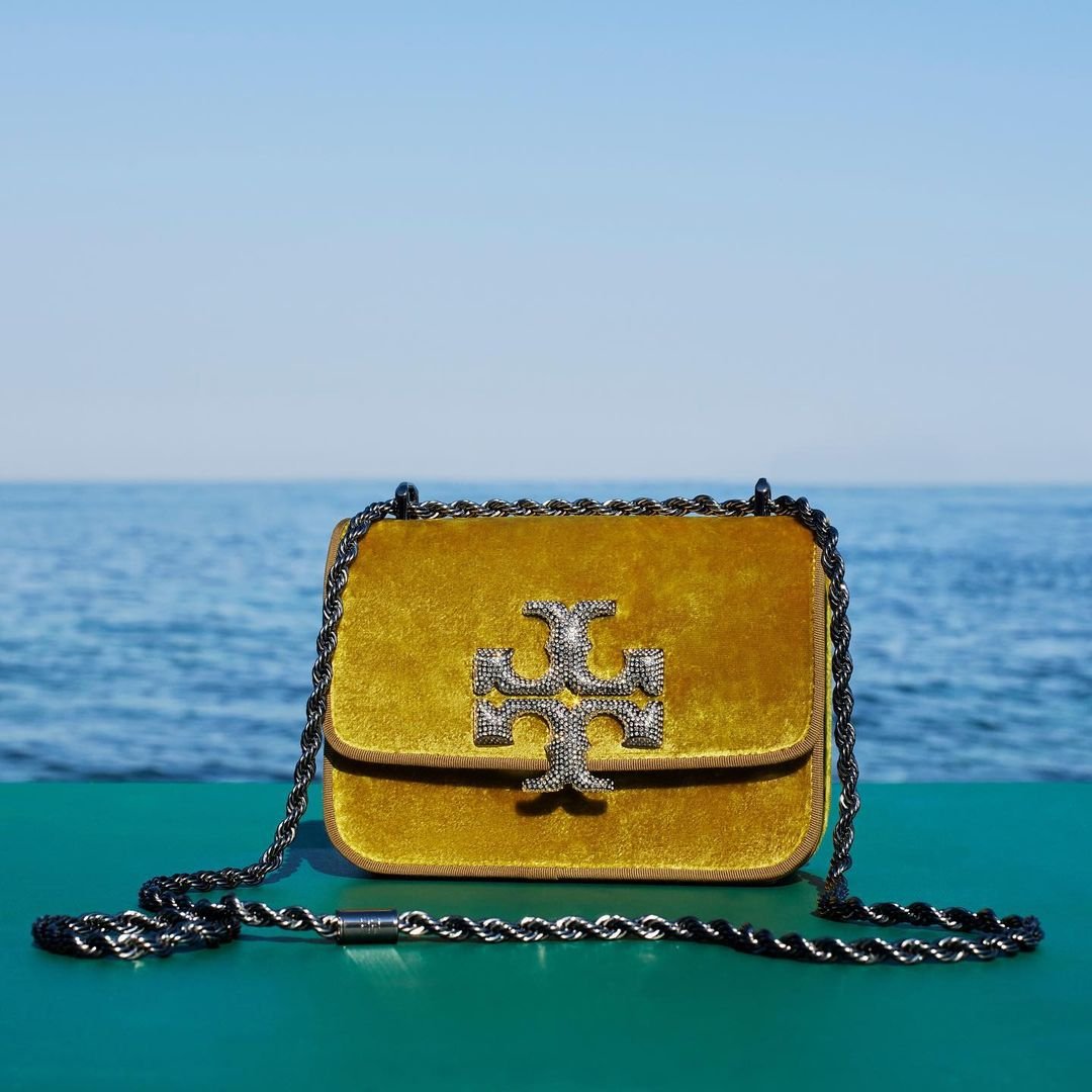 TORY BURCH HOLLYDAYS 22 - FRENCH RIVIERA ANTIBES - STILLS 008.jpeg