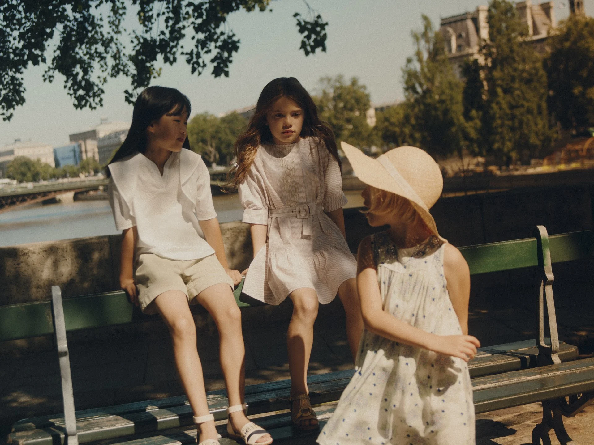 CHLOE KIDS FW22 - Charlotte LAPALUS - STILLS 001.jpg