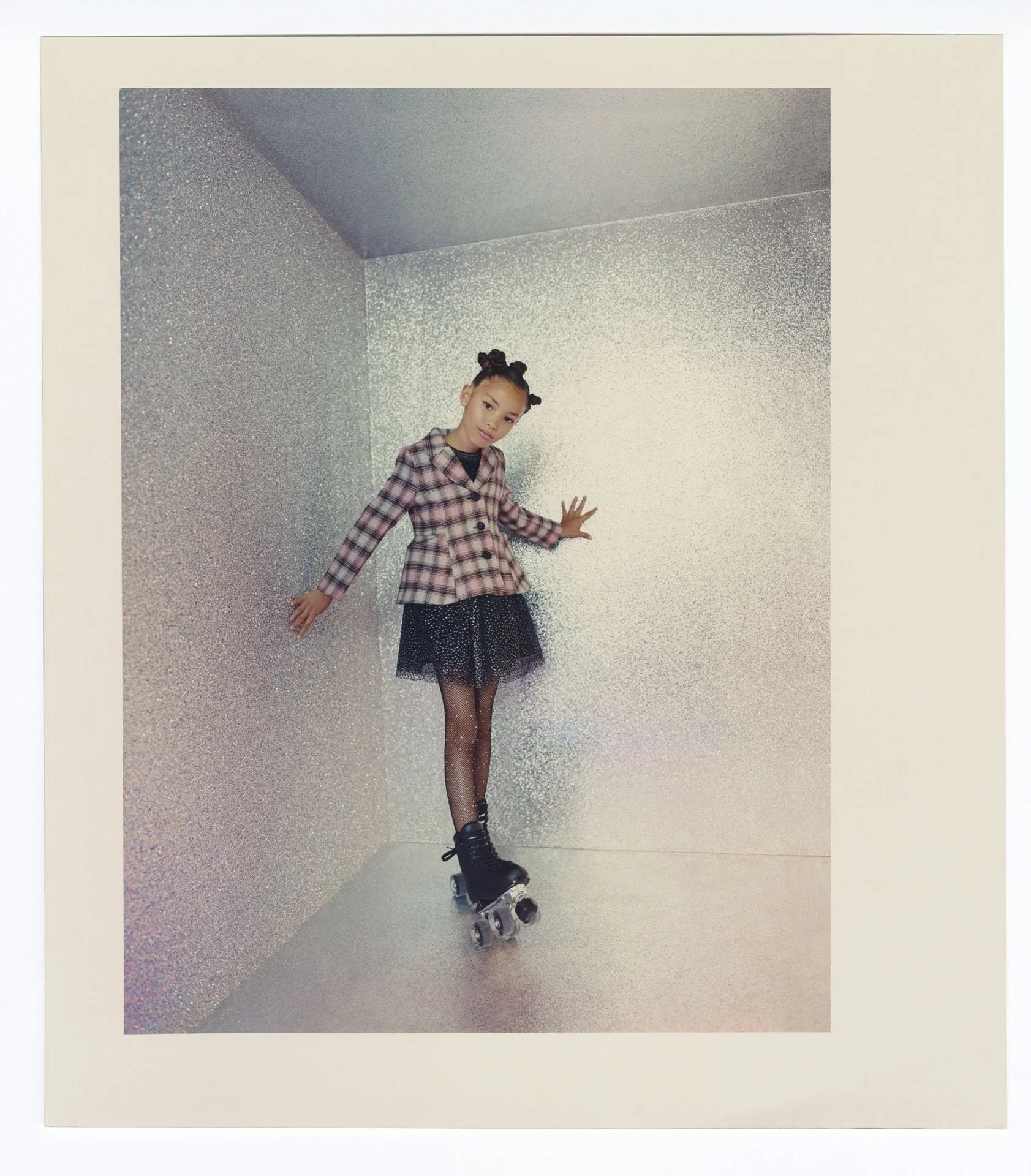 BABY DIOR MAG 14 - BOBBY CLUB - STILLS 0013.jpg