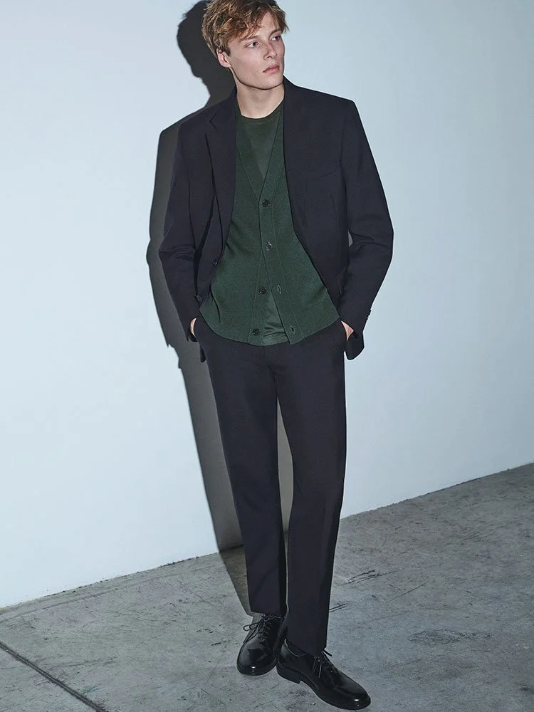 COS FW23 MILANO STUDIO SHOOT - 002.jpeg
